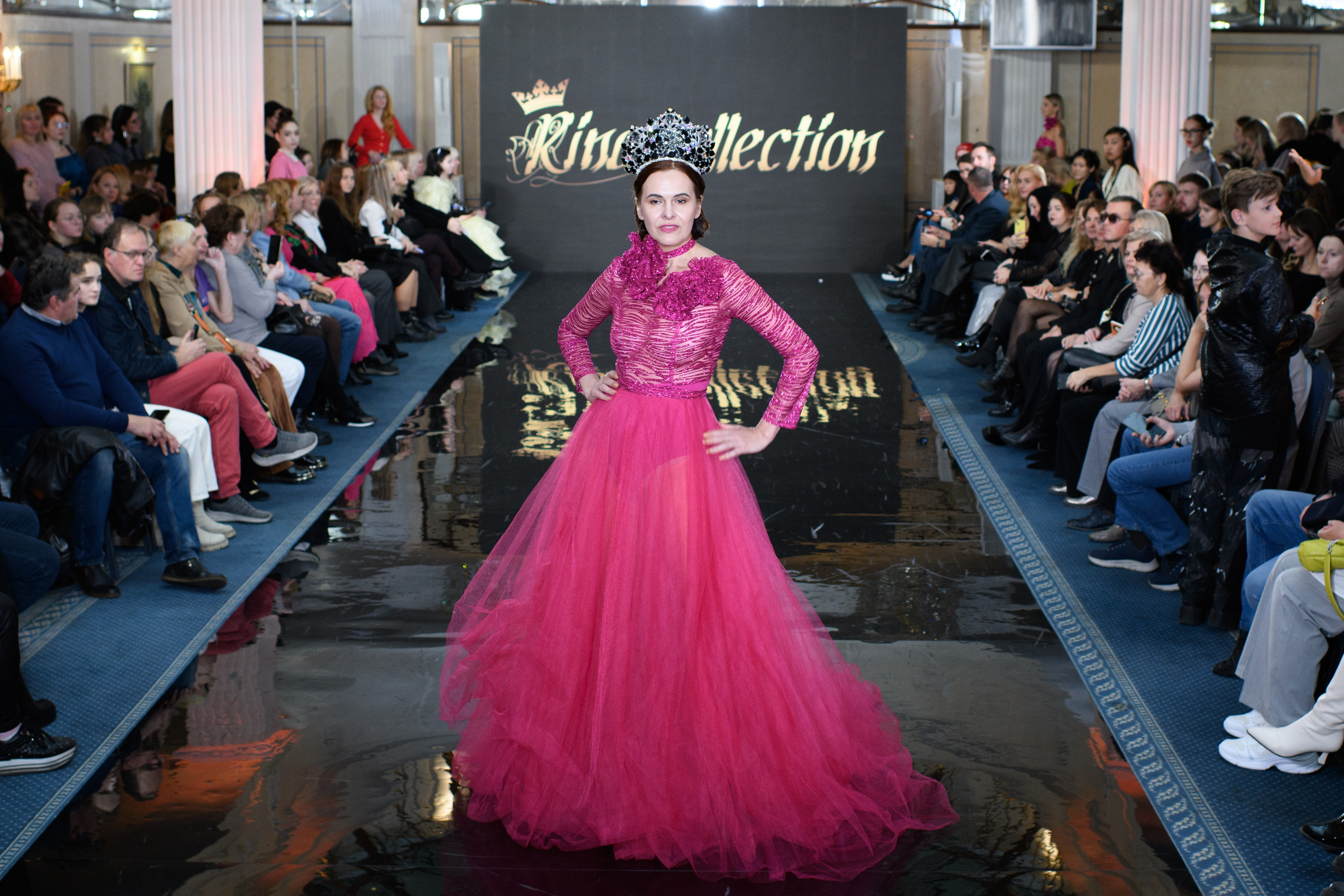 Фоторепортаж модного показа. Организация и проведение фотосъемок в Санкт-Петербурге. Фотограф Смирягин Илья