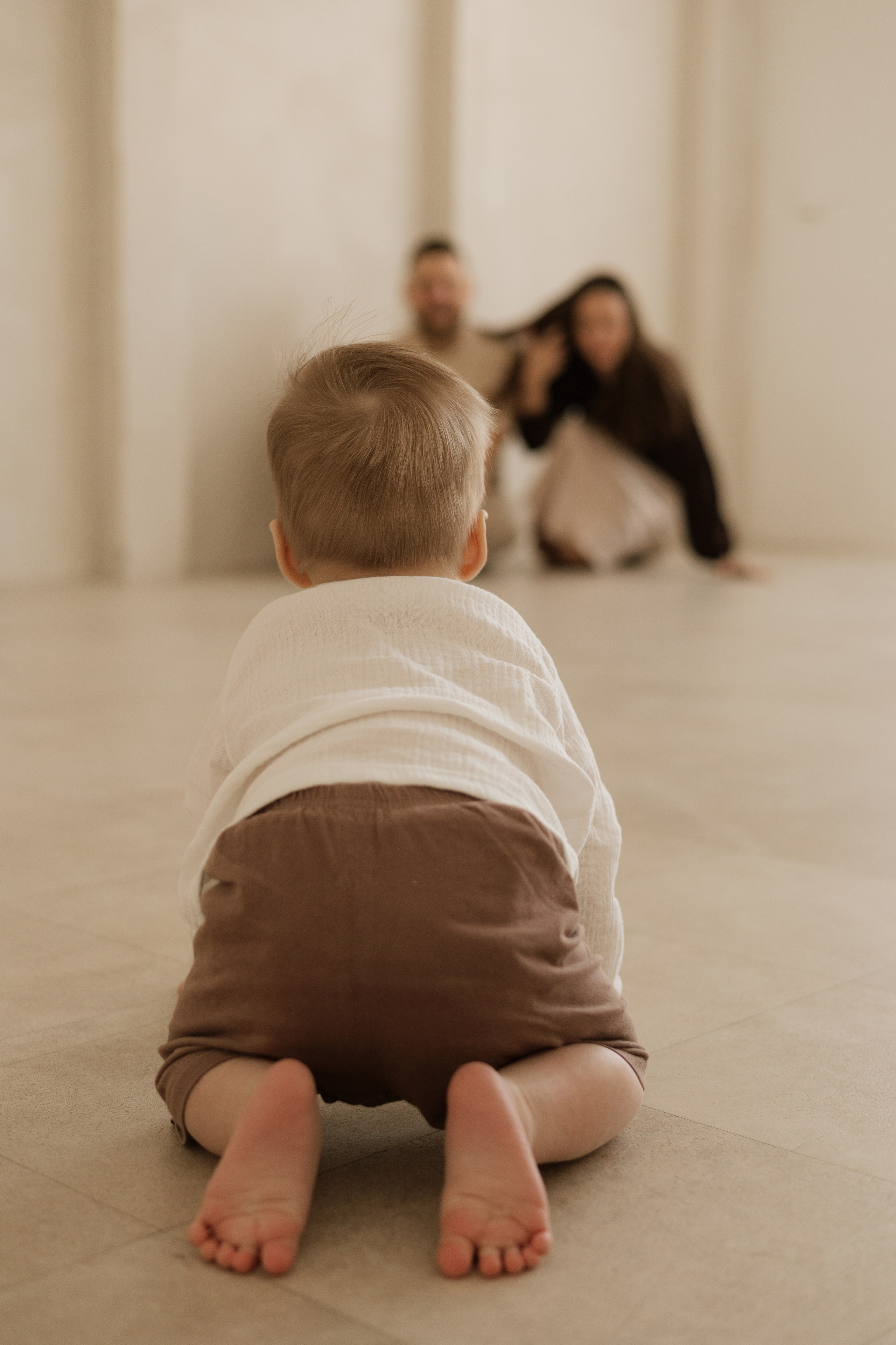 Арсений с мамой и папой. Фотограф в Кемерово Миллер Анна