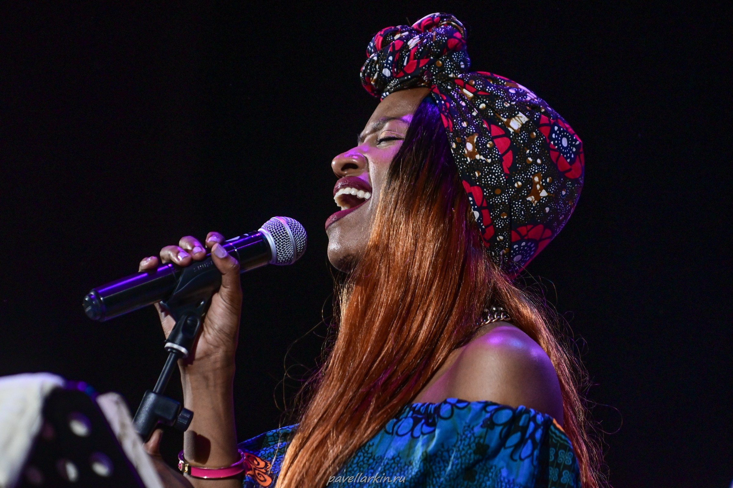 Wendy Kay и Сергей Коренев Project концерт в Новороссийске. Спортивный фотограф, фотожурналист Павел Ларькин