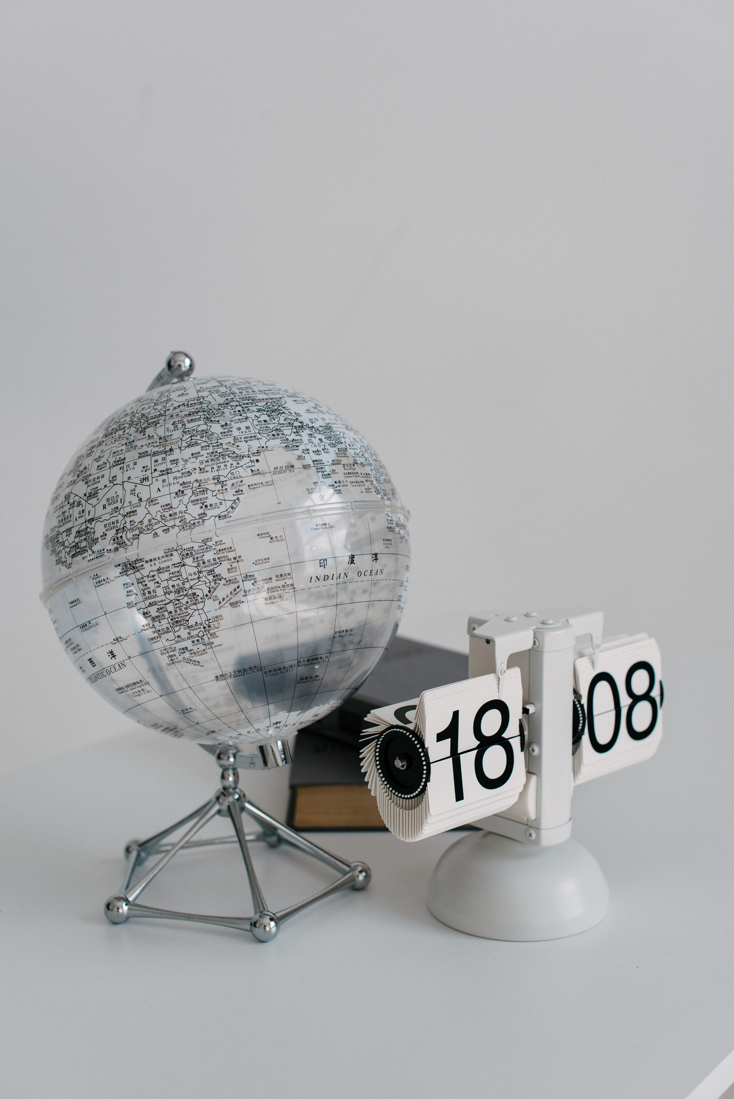 Наш реквизит в студии. Выпускные альбомы Чехов