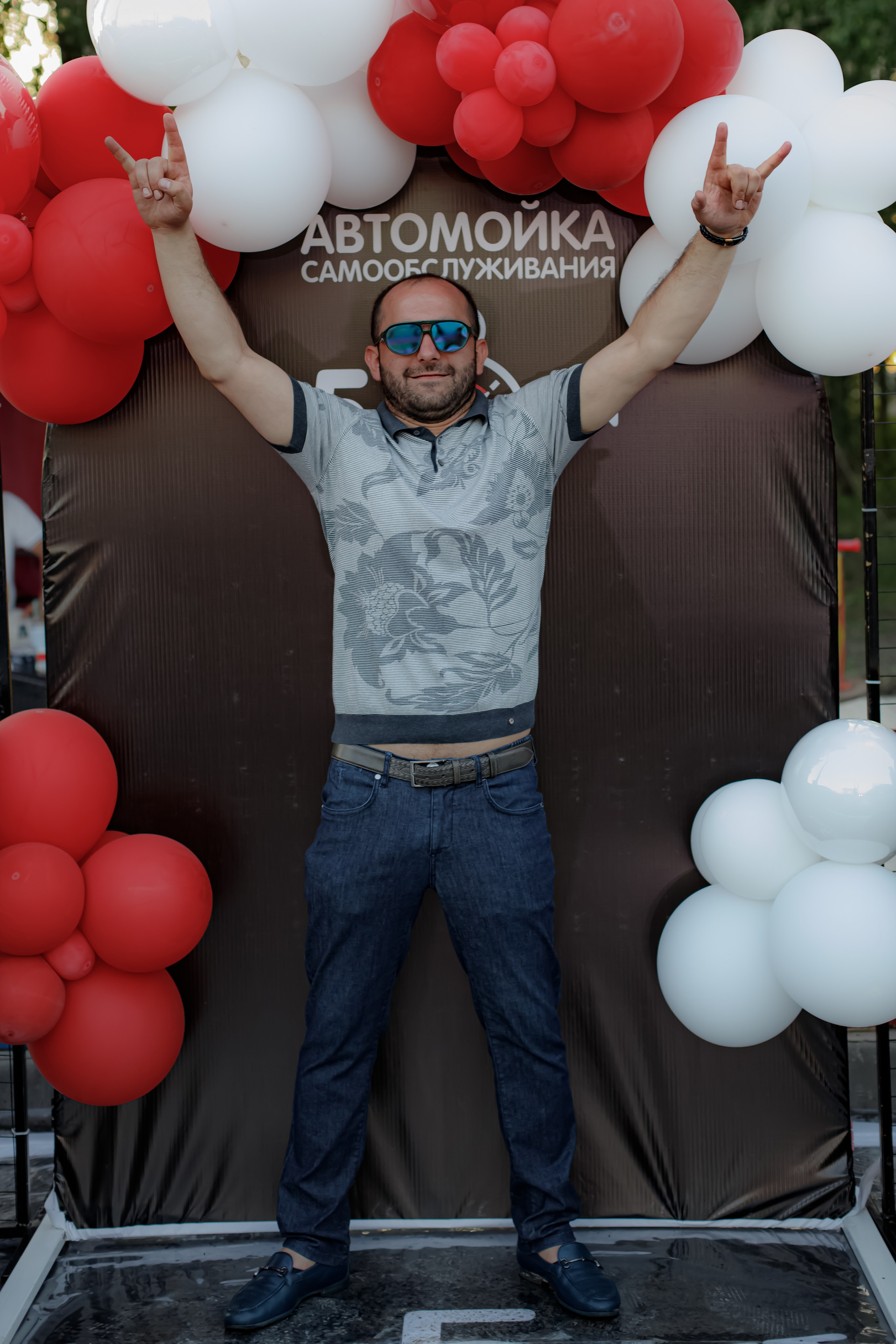 АВТОМОЙКА САМООБСЛУЖИВАНИЯ «5 MIN». Photokarish