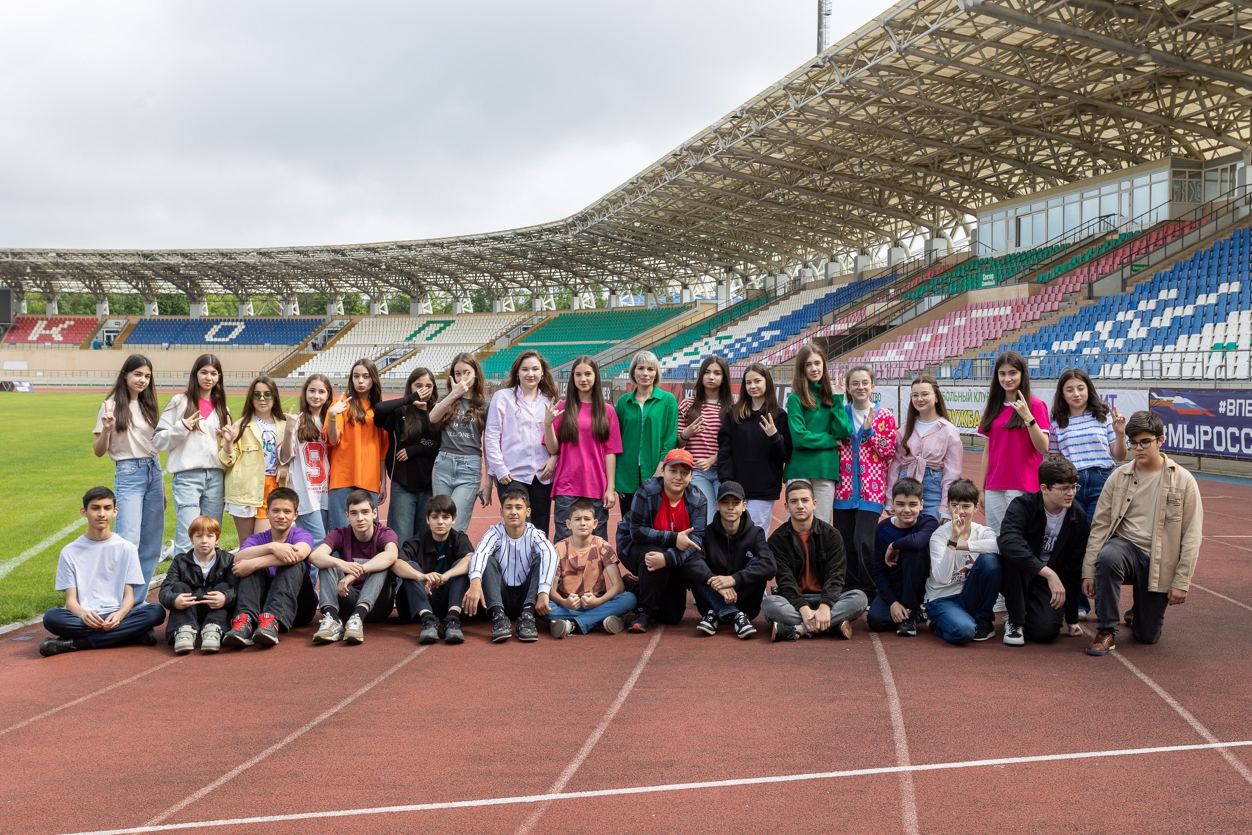 Фотосессия 7 класс Майкоп. Выпускные альбомы Майкоп, Краснодар Елена Золотарева