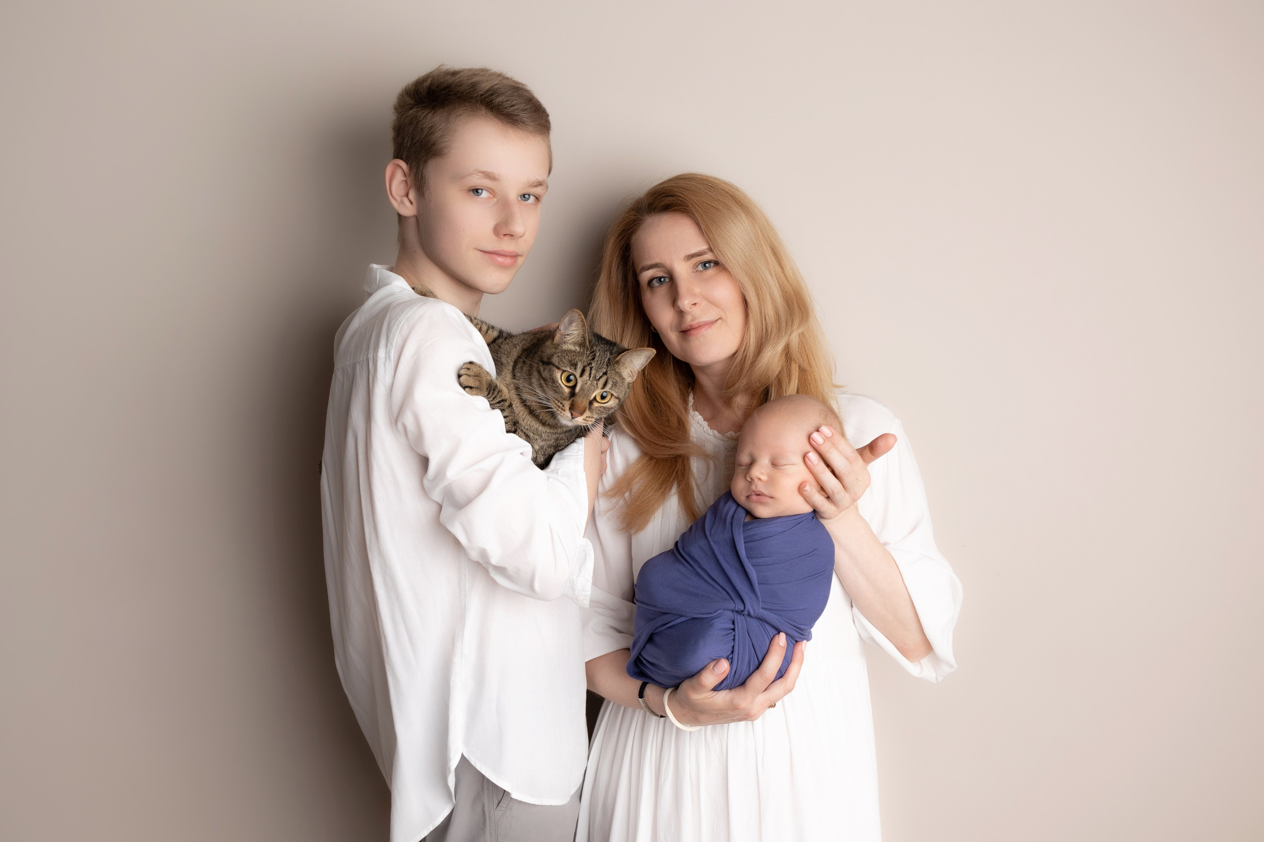 Портфолио Семья - Фотограф новорожденных: моменты счастья и связи. Фотограф новорожденных: волшебные моменты первых дней жизни