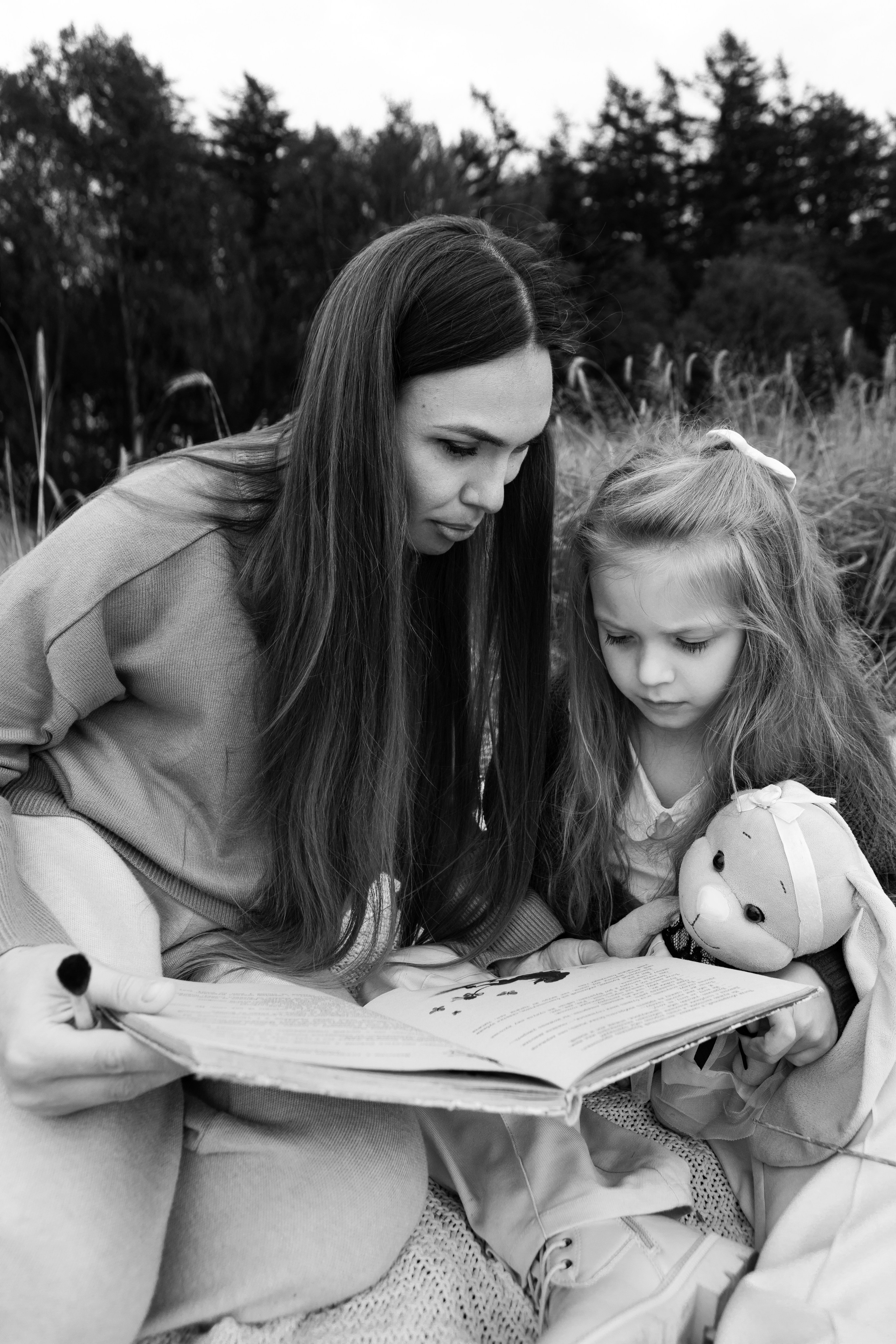 Наташа и Лизонька. Фотограф Сахалин