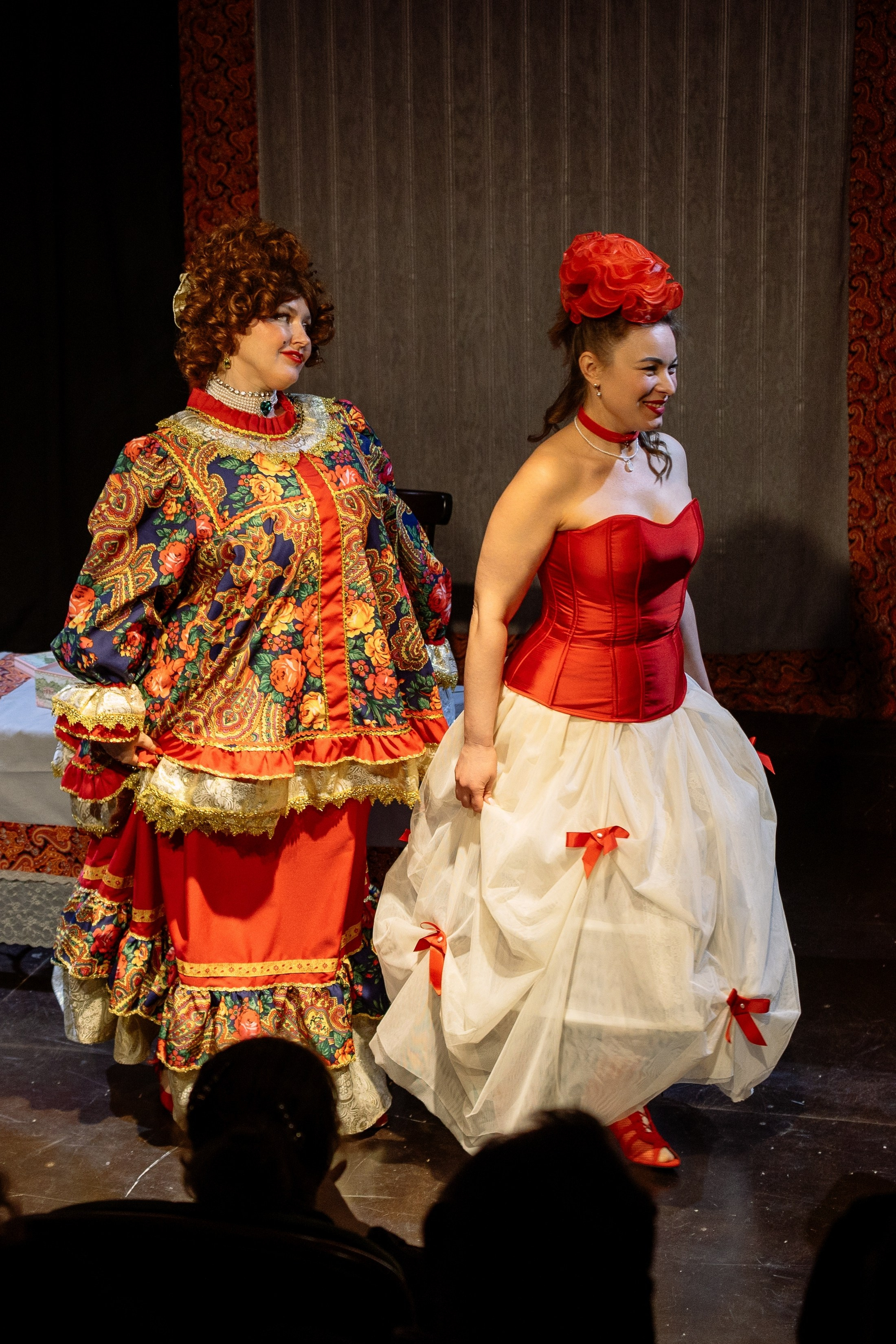 Театр Арт-Авеню _ Женитьба Бальзаминова. Фотограф Юлия Мальцева