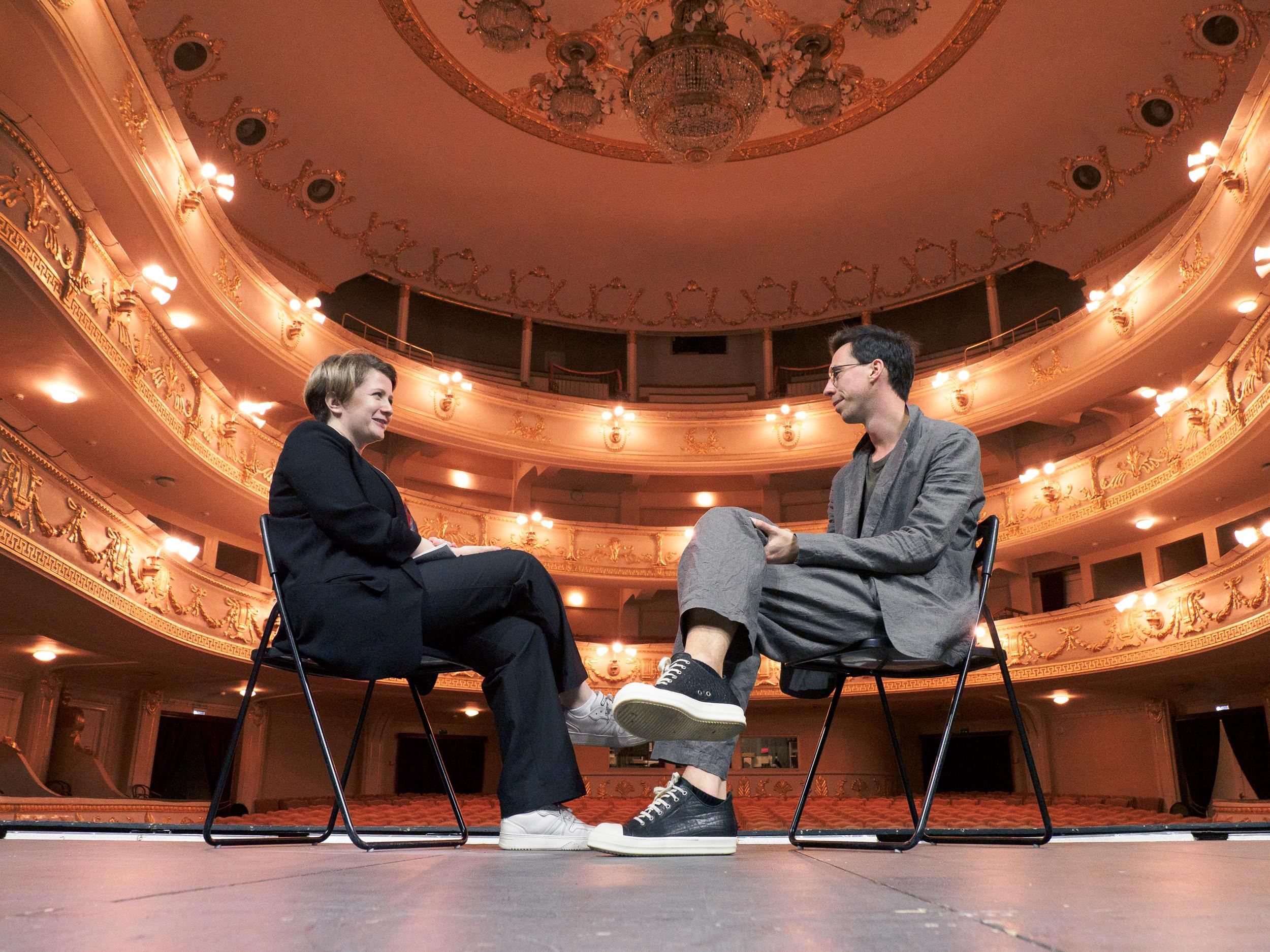 Фотография интервью с новым художественным руководителем оперного театра Максимом Викторовичем Петровым