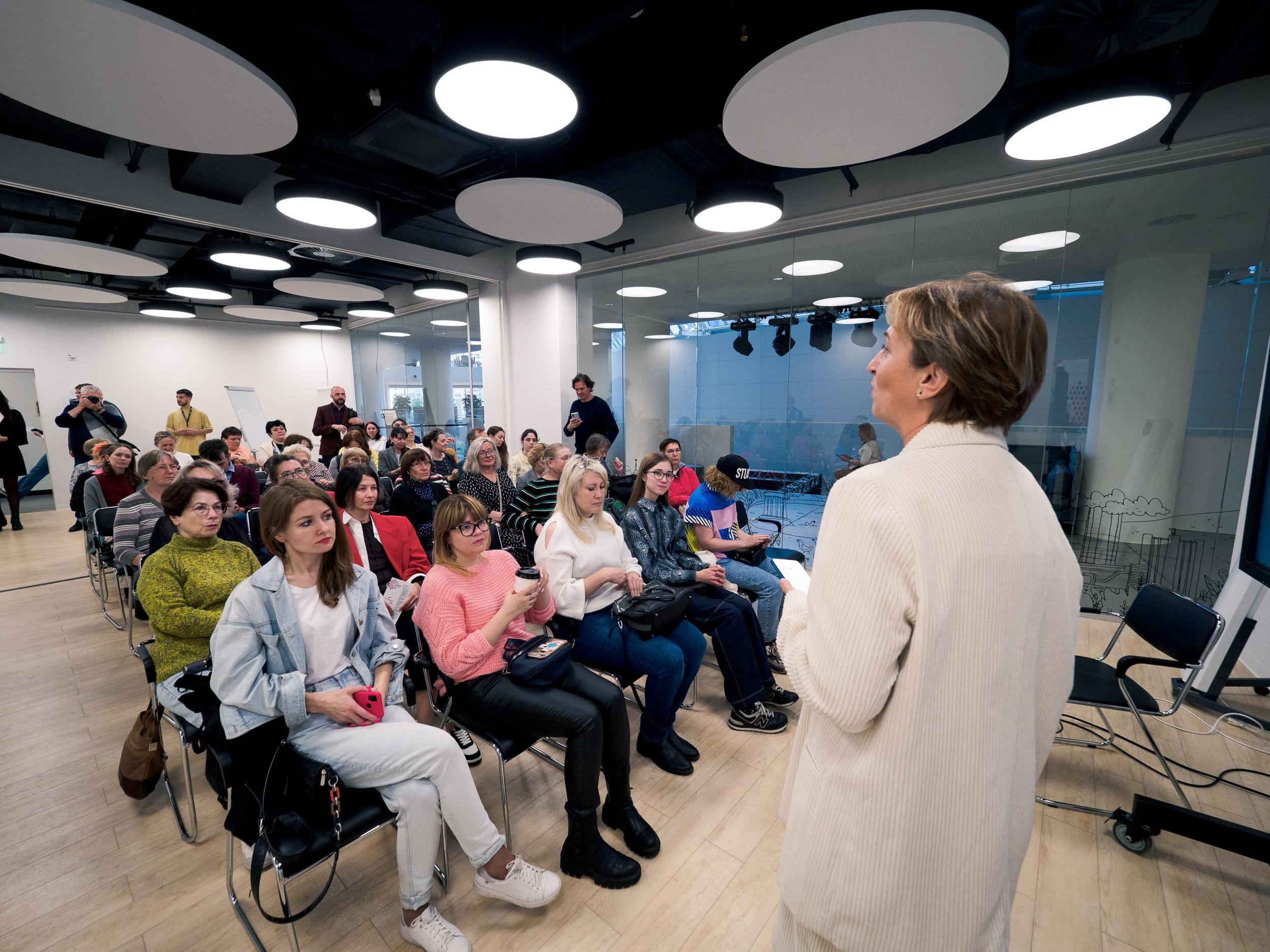 Лекция Надежды Маценко в Ельцин Центре