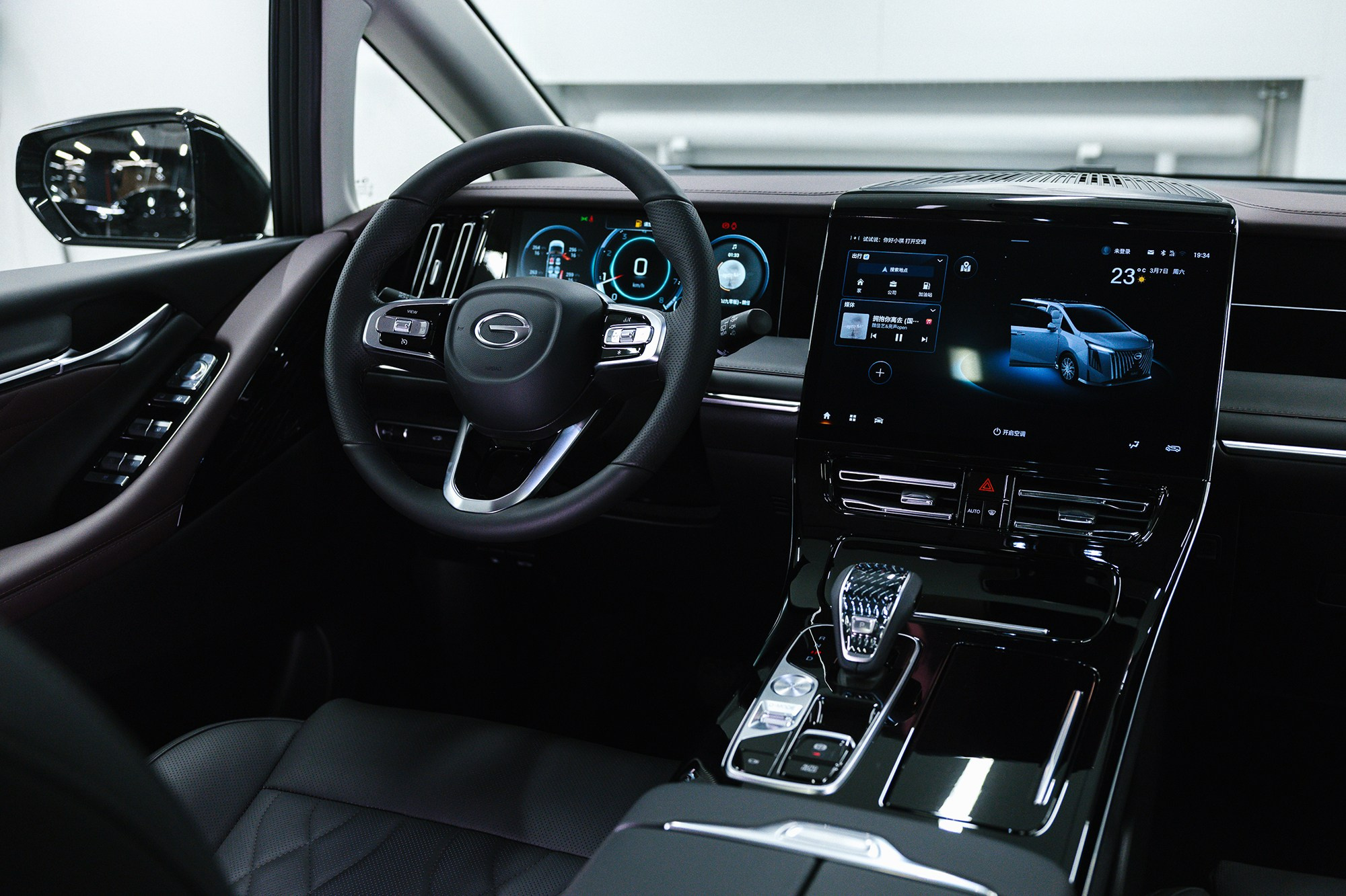 GAC M8 2.0T GDI AT (231 л. с.). Автосалон «Х-Авто»