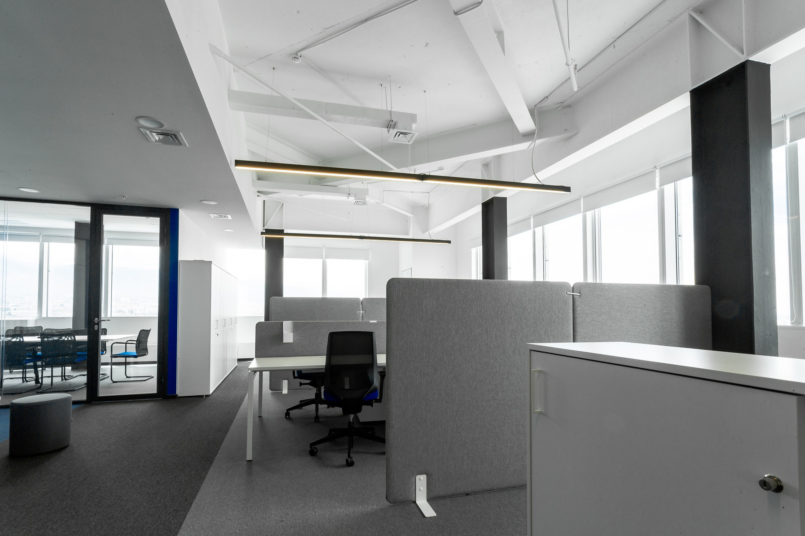 Mercure space. Репортажный фотограф в Алмате Чумаков Георгий