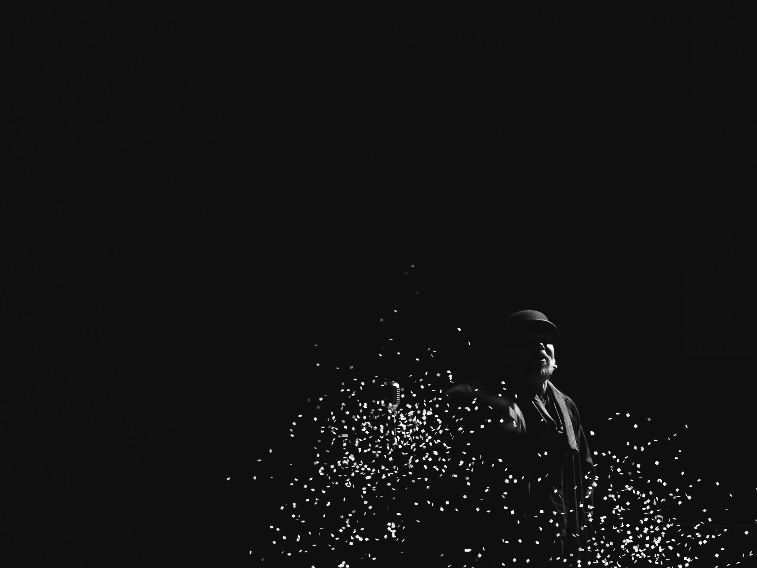 Фотограф в Москве, спектакль Научи меня жить, Максим Аверин