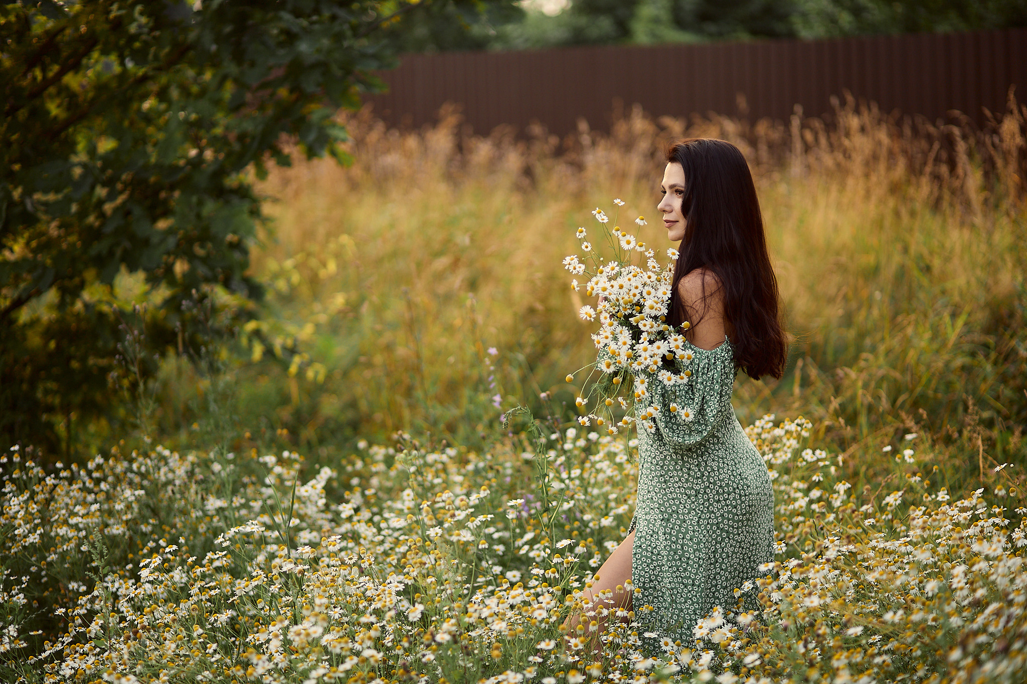Фотосессия в ромашках. Фотограф в Минске Анна Кучинская