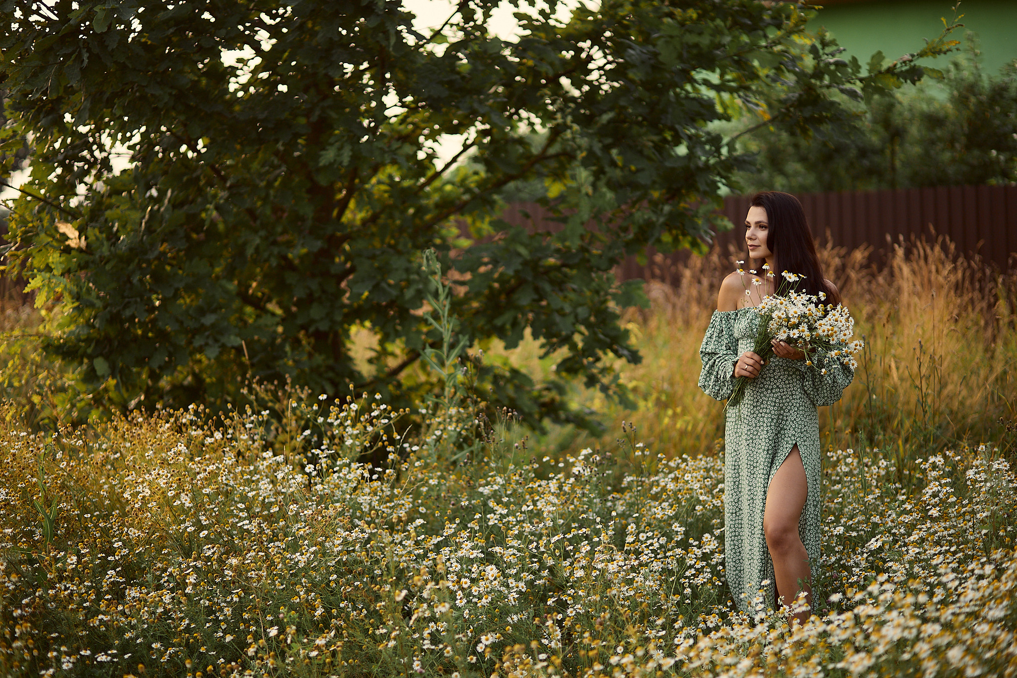 Фотосессия в ромашках. Фотограф в Минске Анна Кучинская