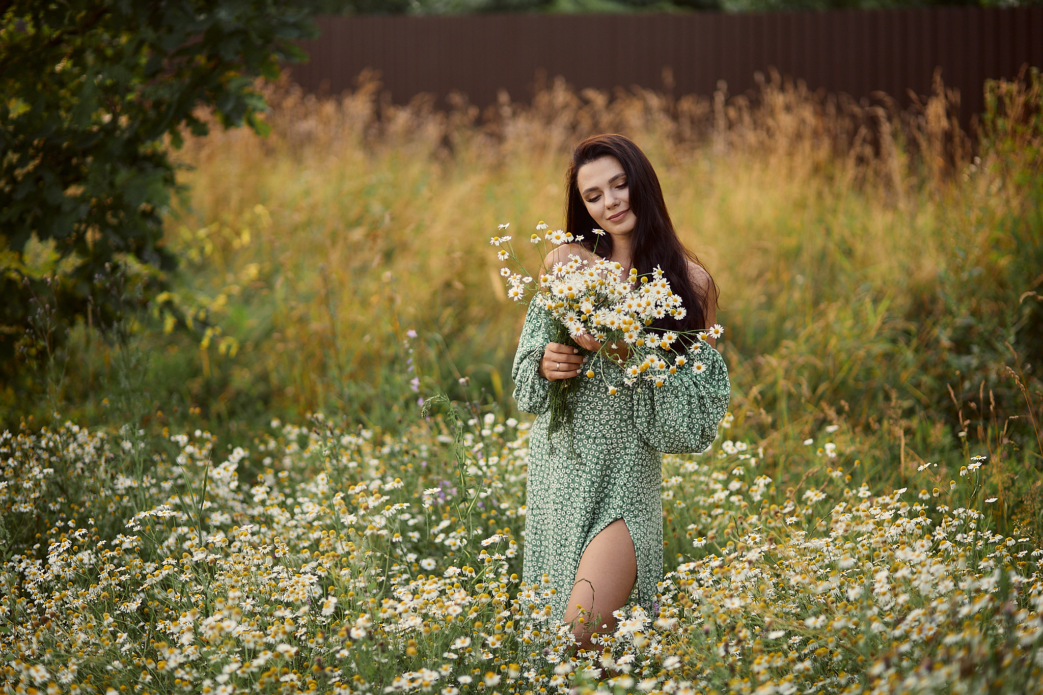 Фотосессия в ромашках. Фотограф в Минске Анна Кучинская