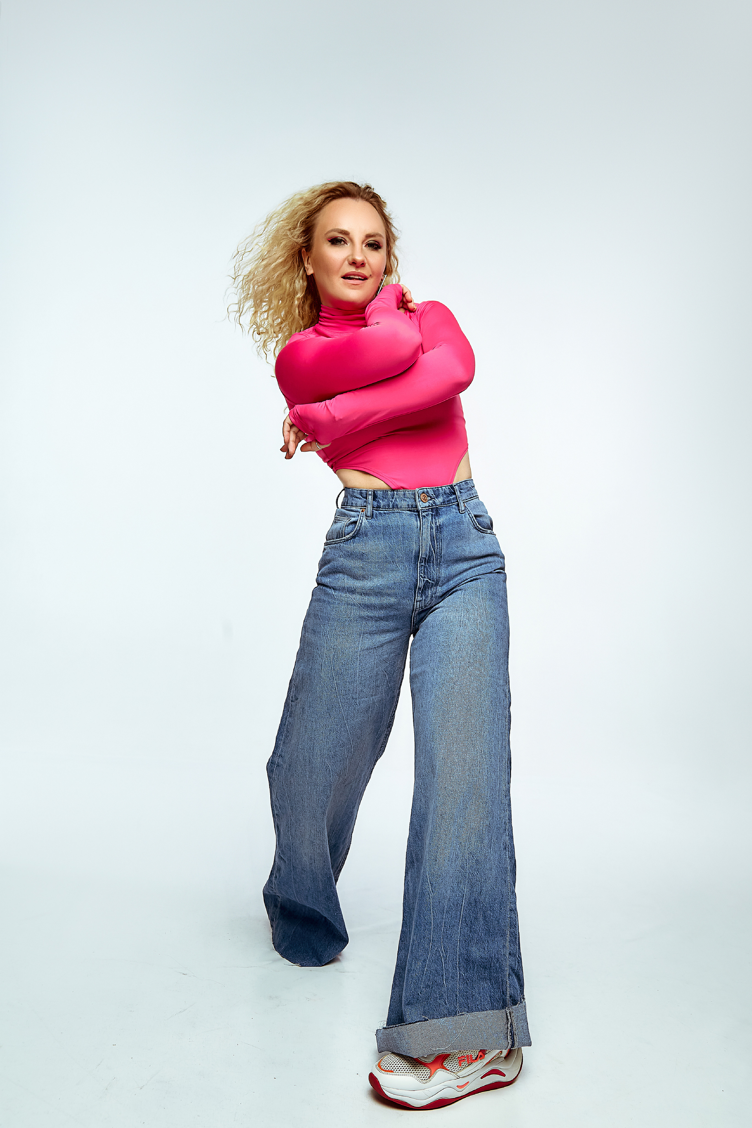 Студийная фотосессия для Кати Оушен Katayocean. Фотограф в Минске Анна Кучинская