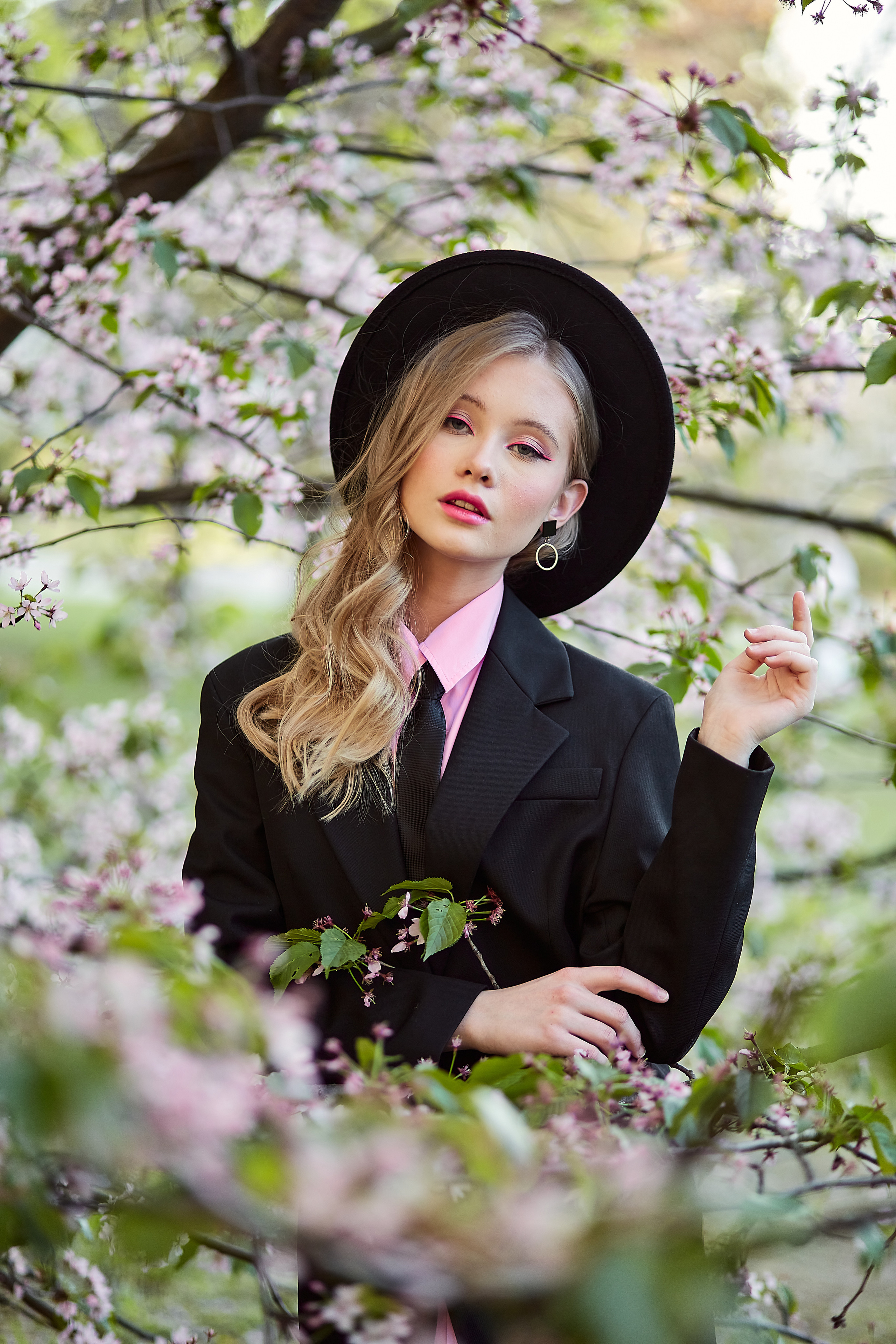 Фотосессия в цветении в Минске. Фотограф в Минске Анна Кучинская