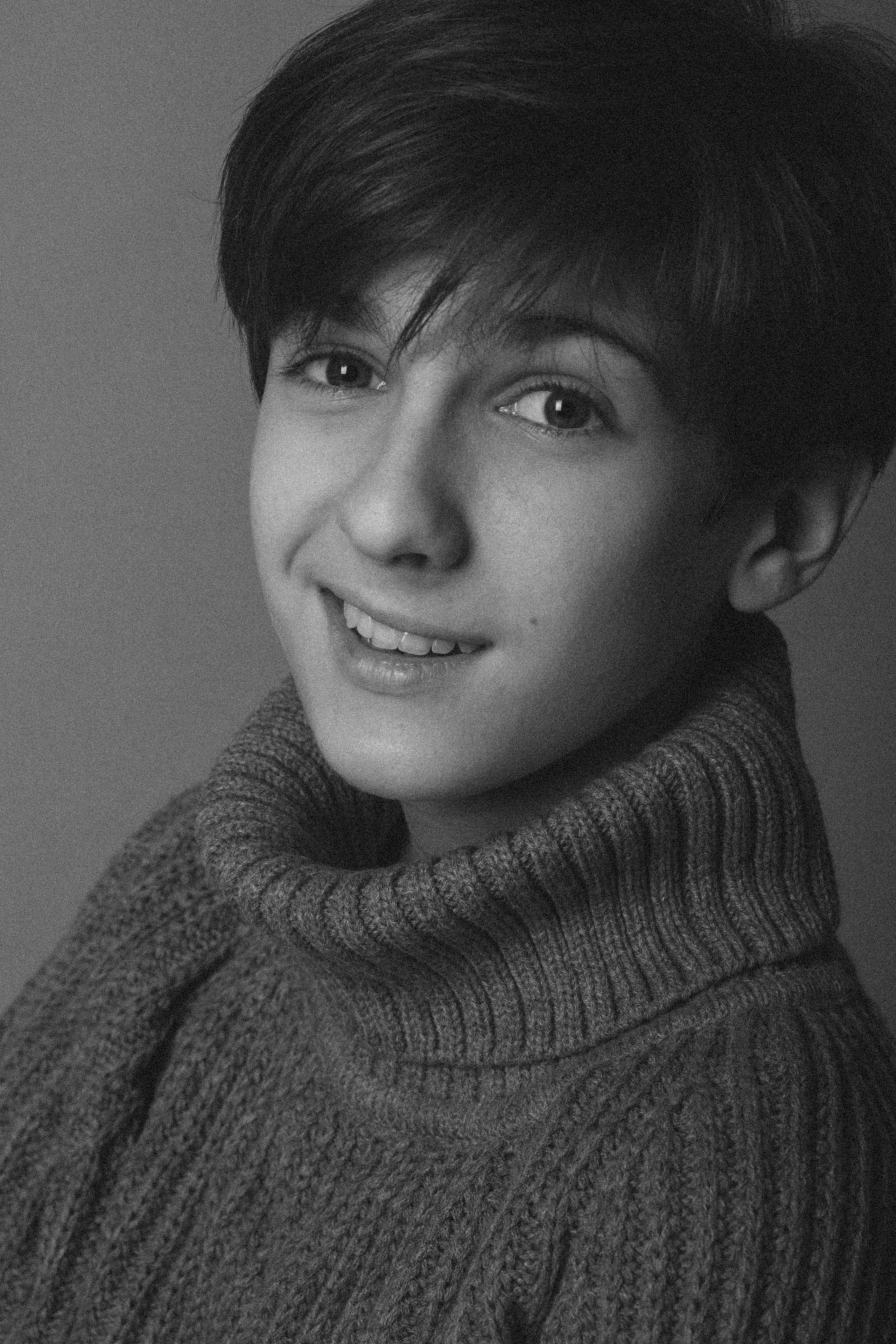 АРТЁМ. Я фотограф из Москвы к Вашим услугам