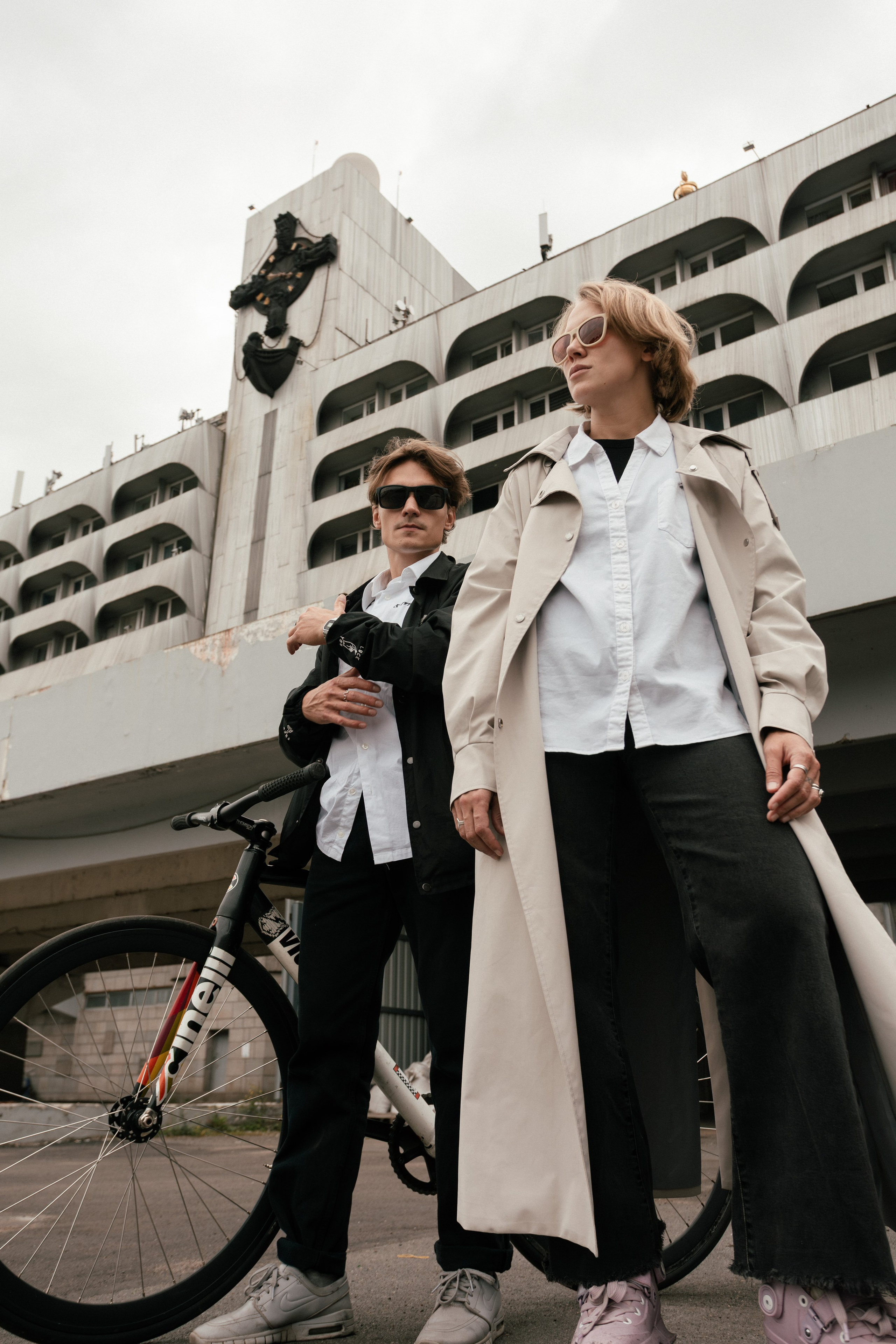 Antonbentframe x dasha_texture_bounce. Шмитов Егор