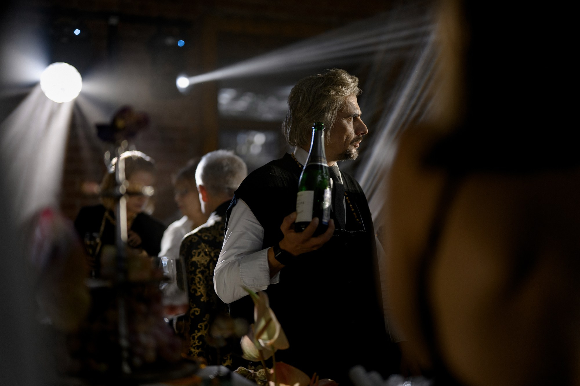 Ночь. Музей. XIII+. Алина Посторонка