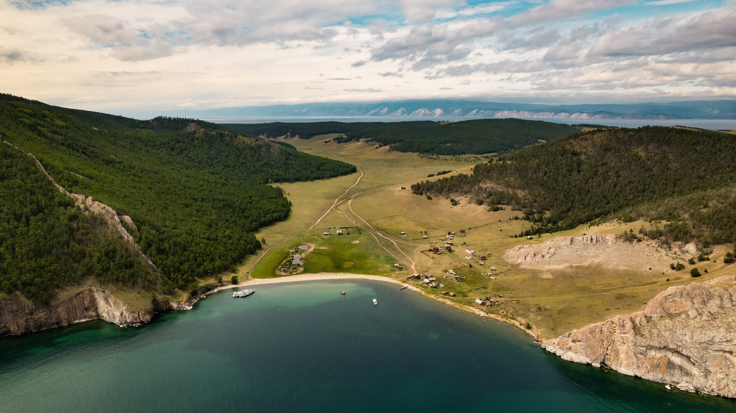 Летний Байкал