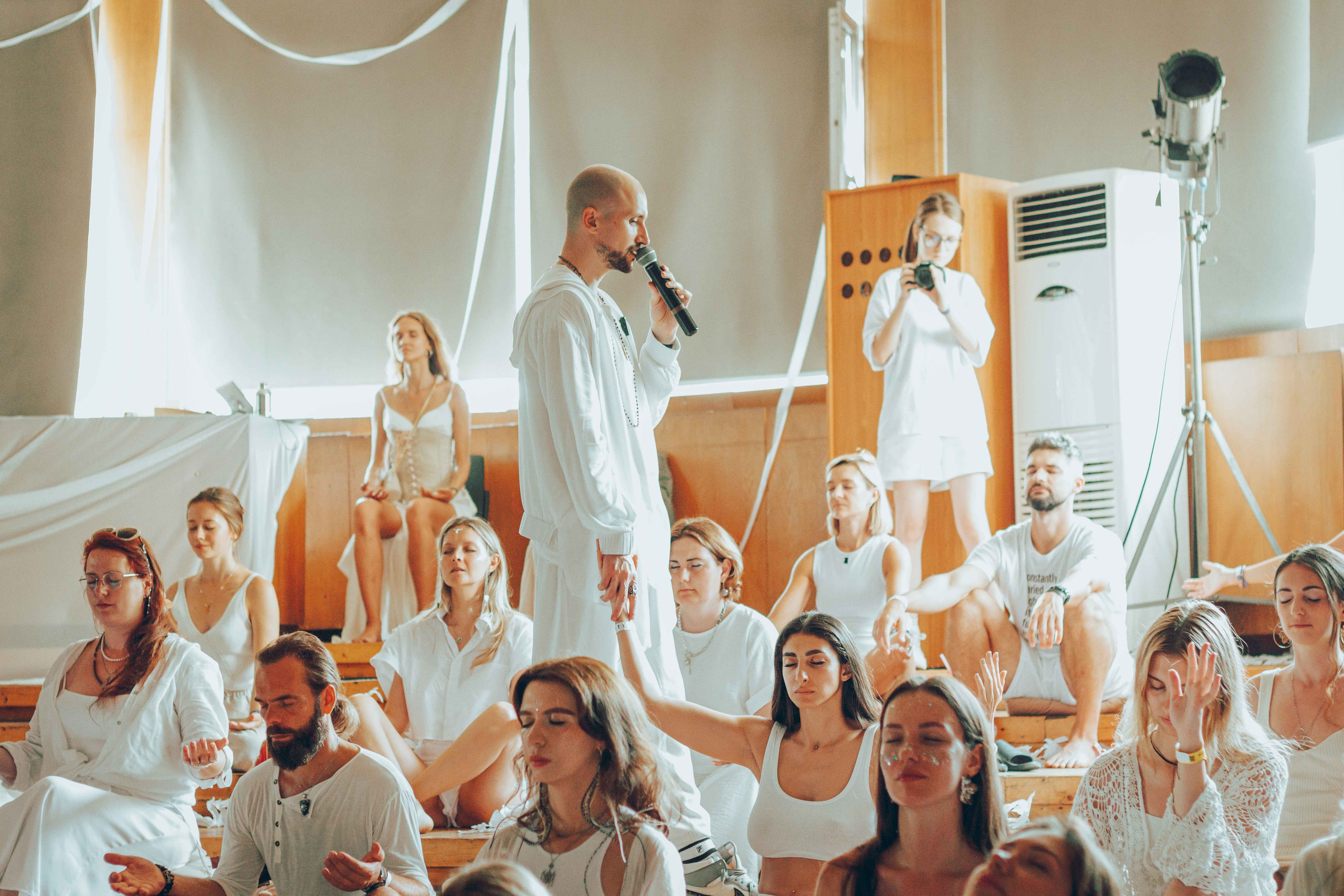 ECSTATIC WHITE |2024. Фотограф Аннё| Москва