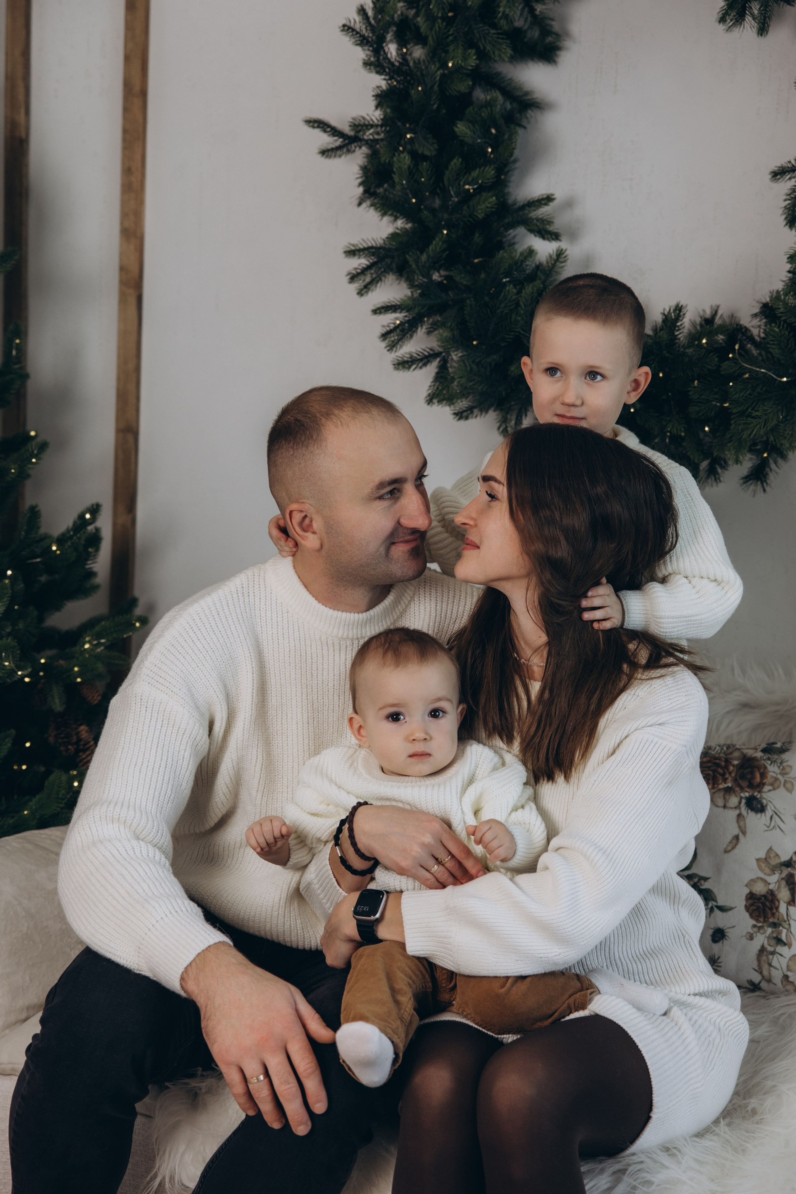 В студии 8 этаж. Свадебный, семейный фотограф в Иркутске Светлана Макаричева