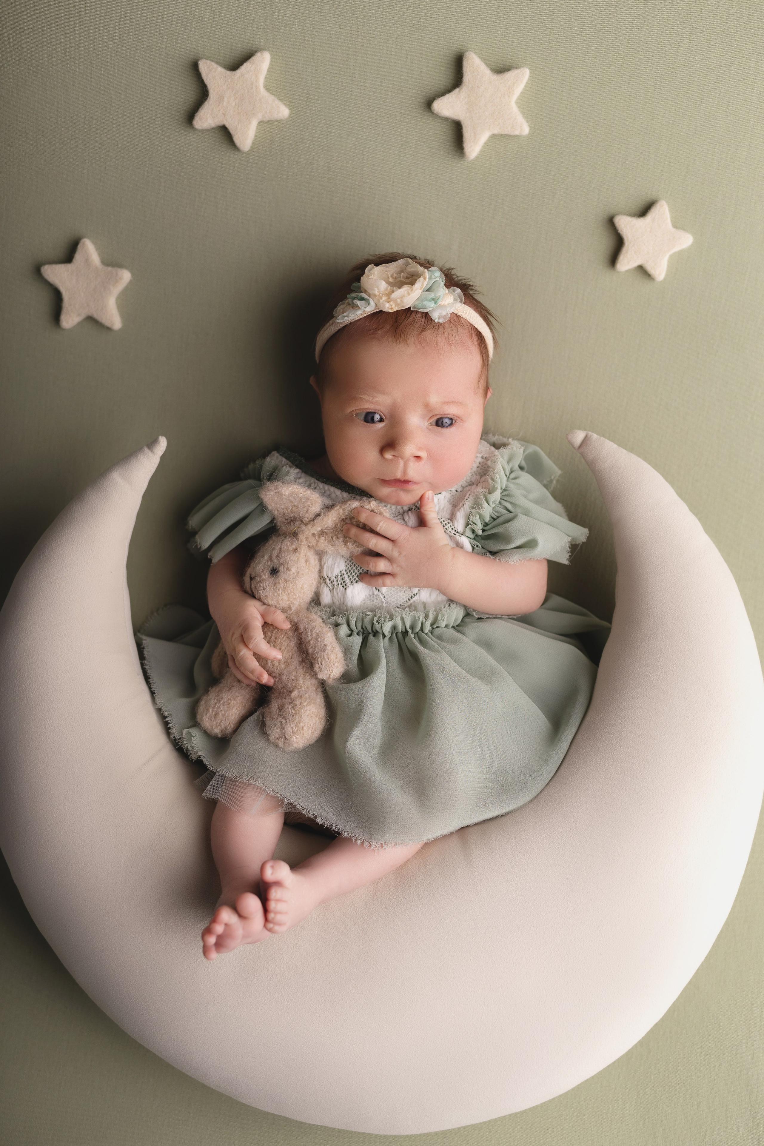 Классическая фотосессия малыша. Фотограф новорожденных малышей в Омске и Омской области Эльвира Камаева