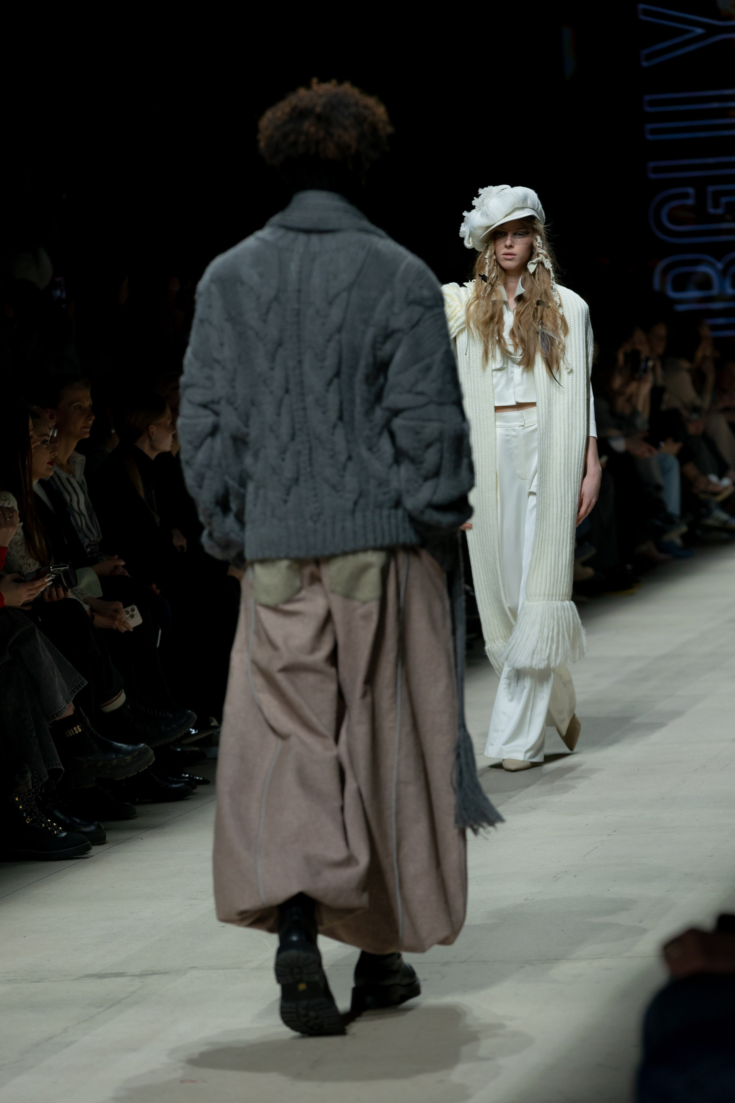 Московская неделя моды. Показ Игоря Гуляева. Фотограф в Ростов-на-Дону Виктория Савчук