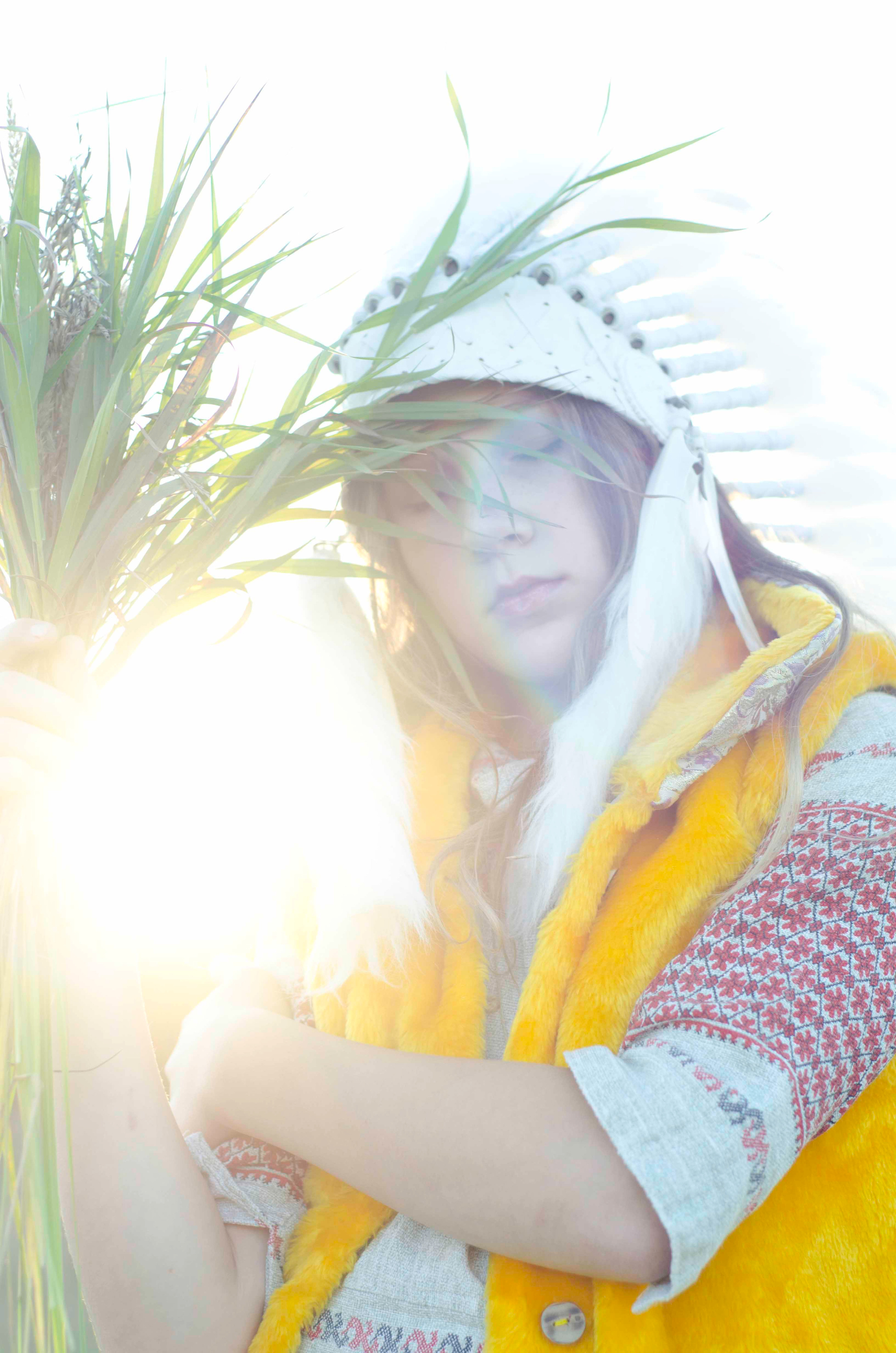 Системы хранения с фасадами из дикого дерева. Авторская фотография. Близнецовые пламёна