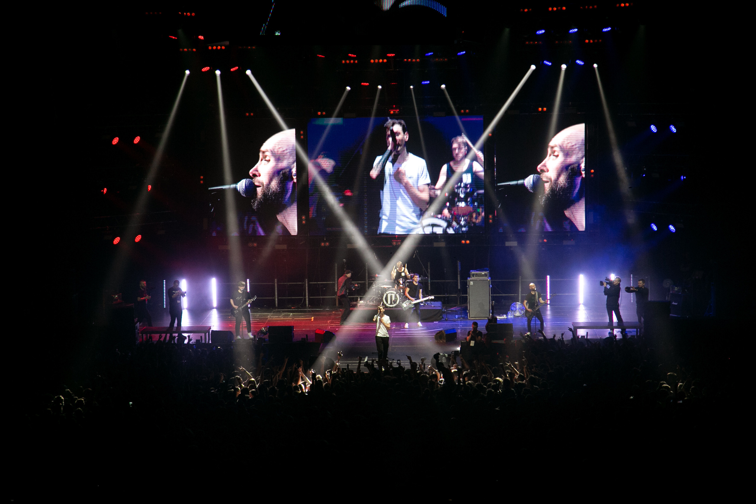 Порнофильмы. Концерт. Ваш семейный фотограф