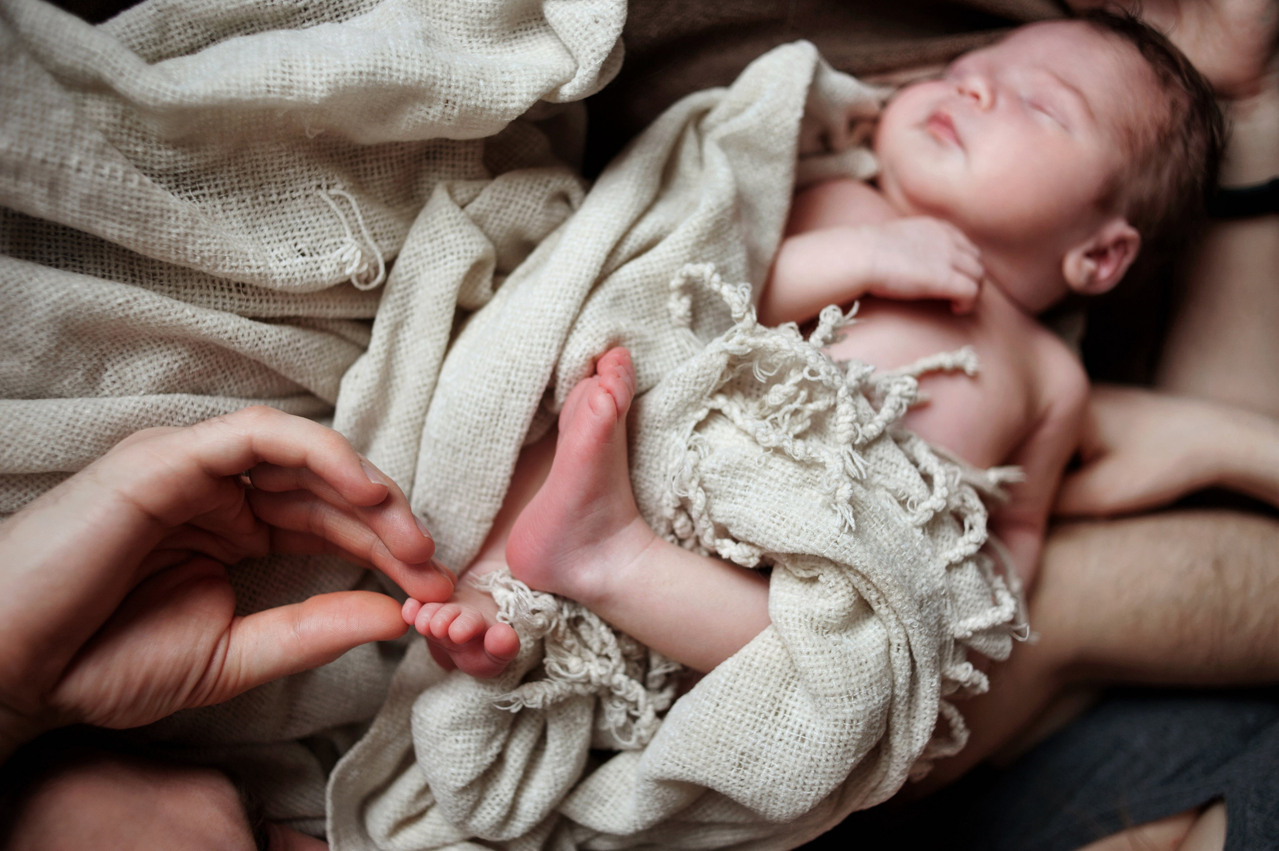 Привет, Максим. Ваш семейный фотограф