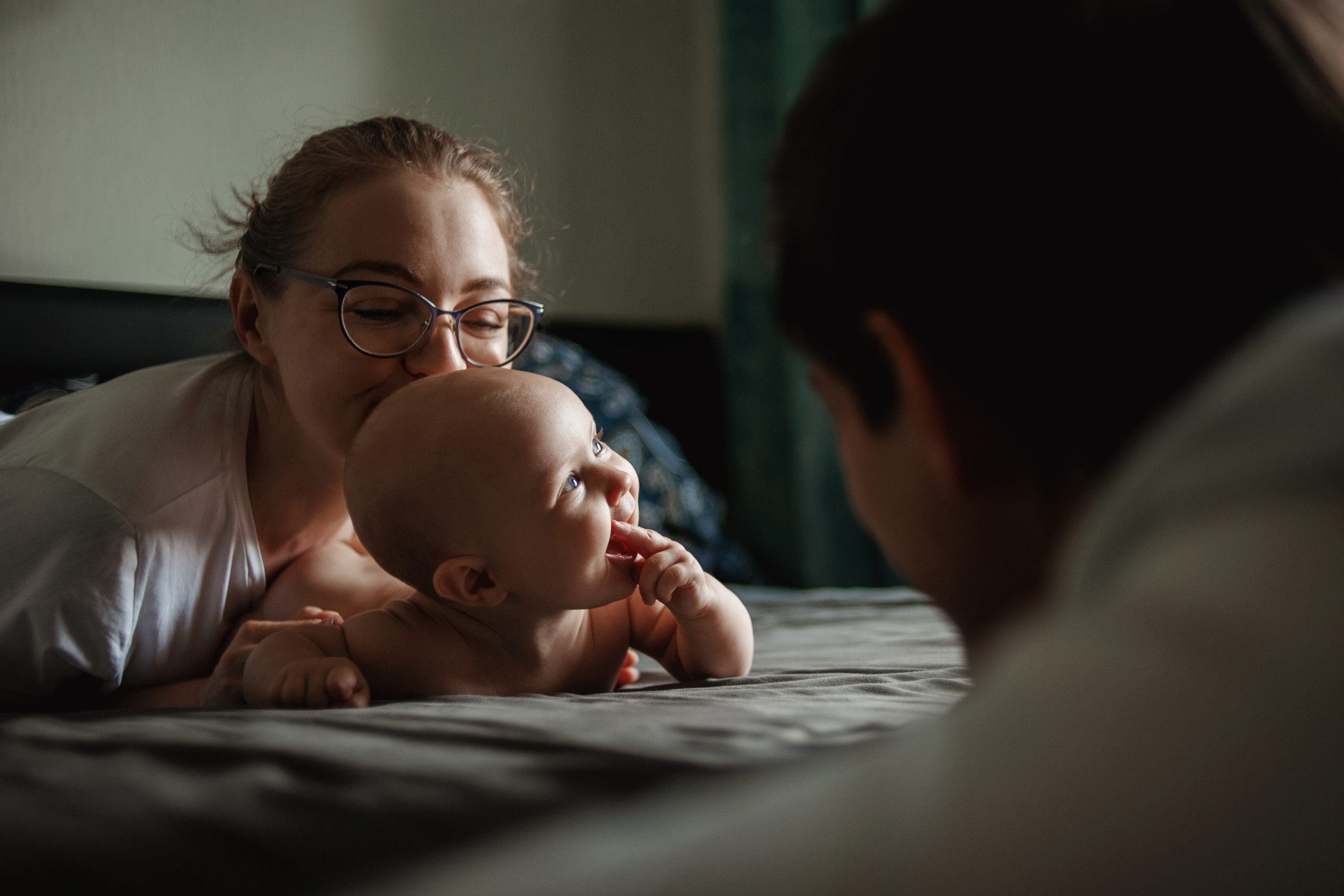 Катя, папа, мама, бабушка. Ваш семейный фотограф