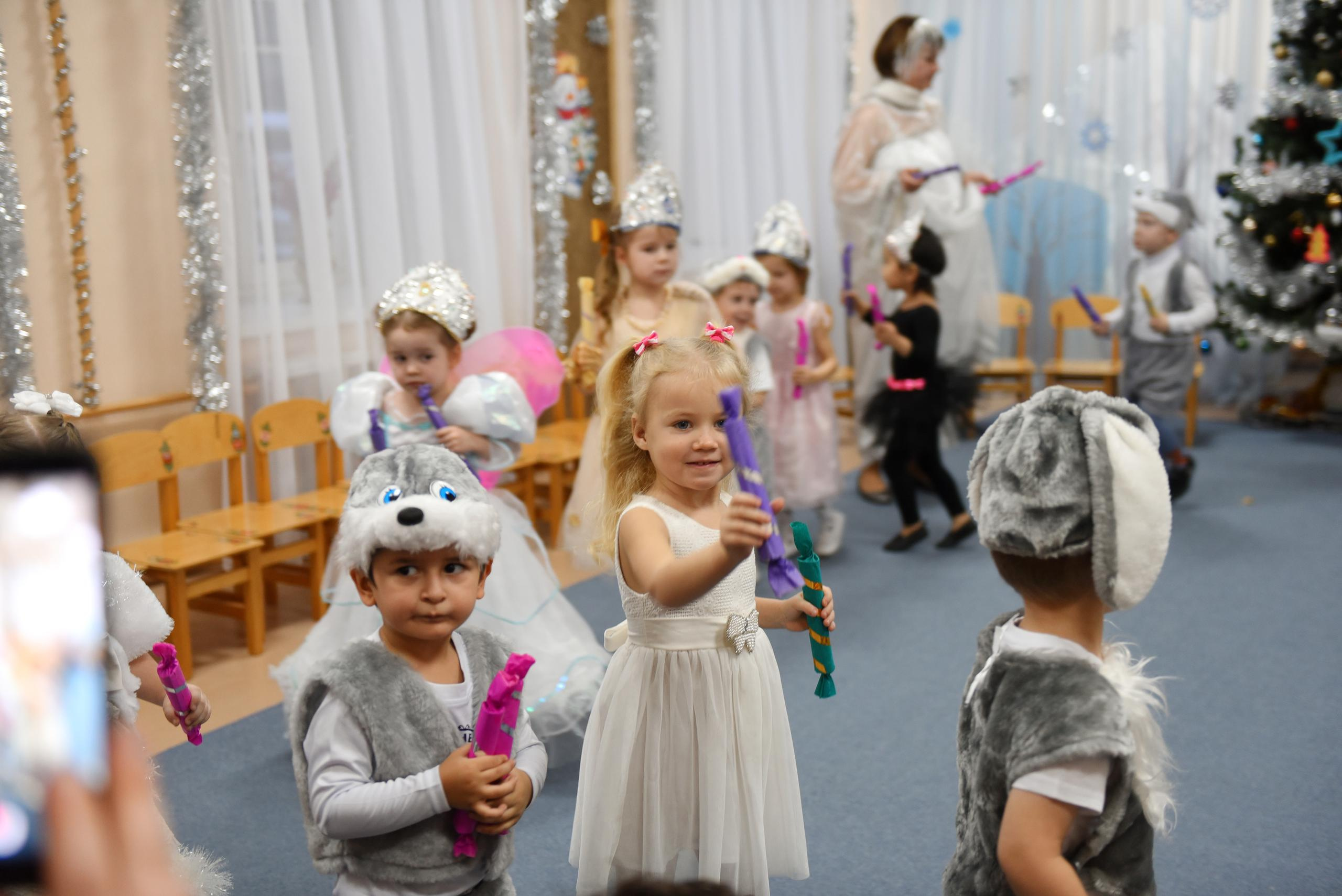 Утренник Новый год ДС. Ваш семейный фотограф