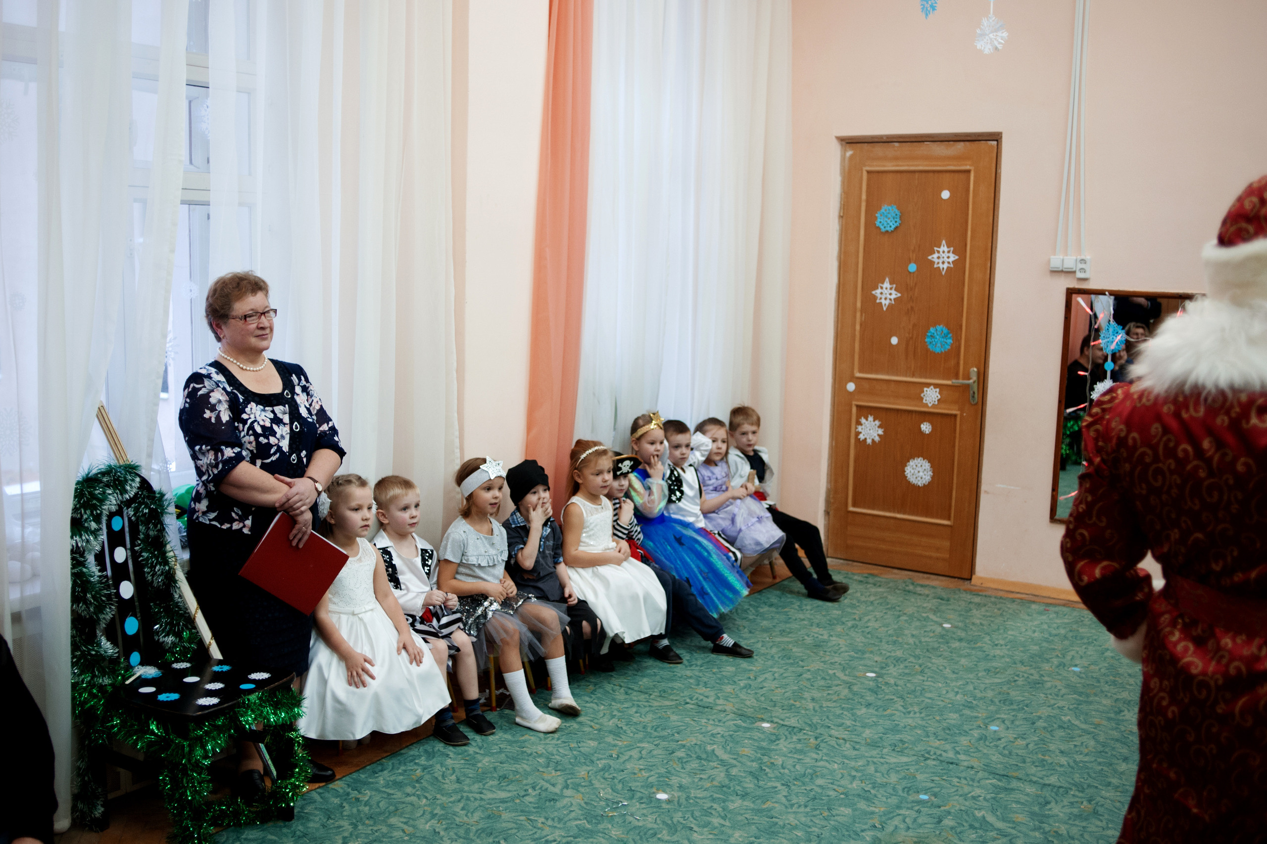 Утренник Новый год. Ваш семейный фотограф