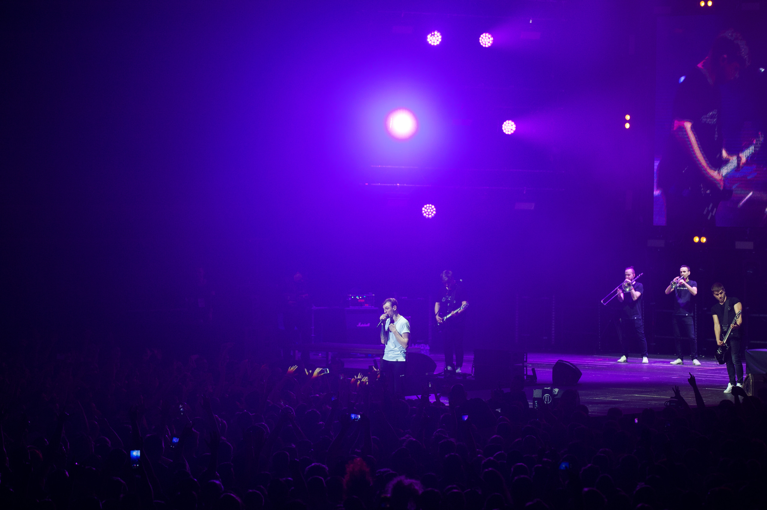 Порнофильмы. Концерт. Ваш семейный фотограф