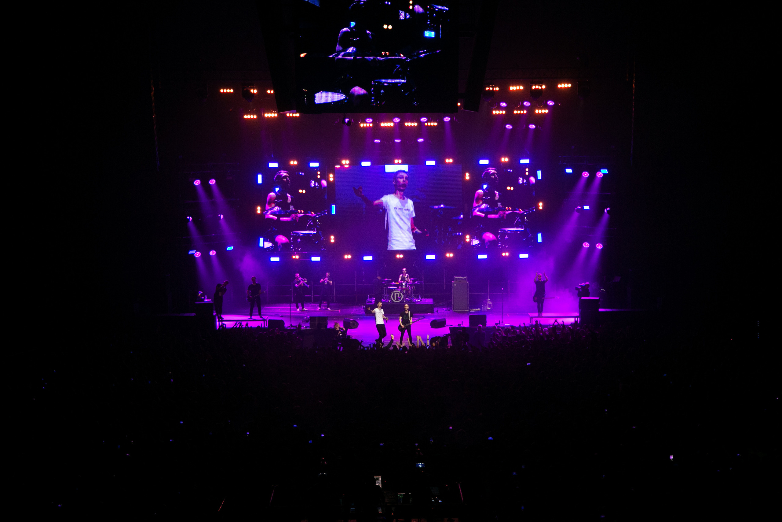 Порнофильмы. Концерт. Ваш семейный фотограф