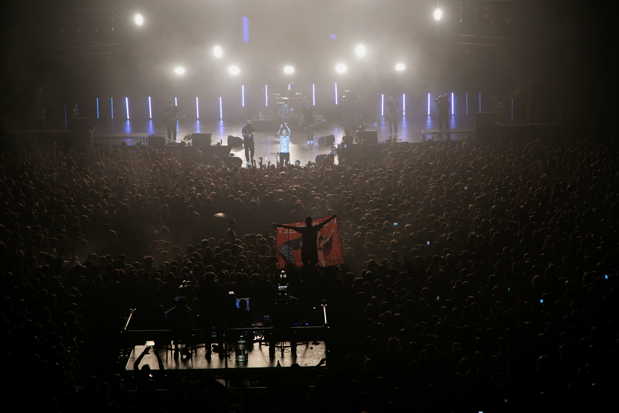 Порнофильмы. Концерт. Ваш семейный фотограф