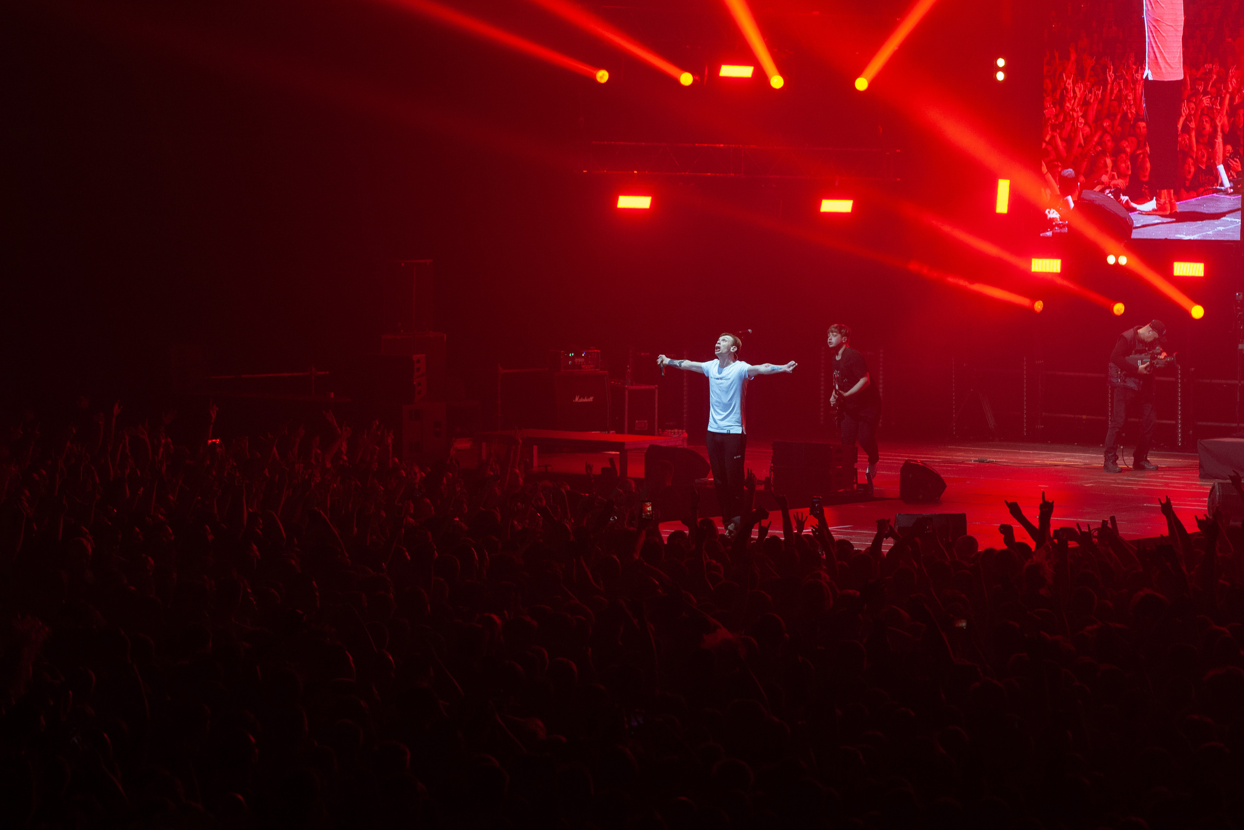 Порнофильмы. Концерт. Ваш семейный фотограф