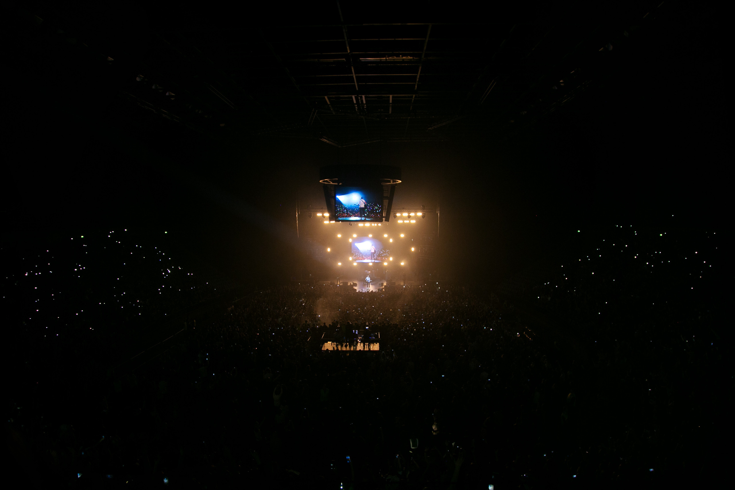 Порнофильмы. Концерт. Ваш семейный фотограф