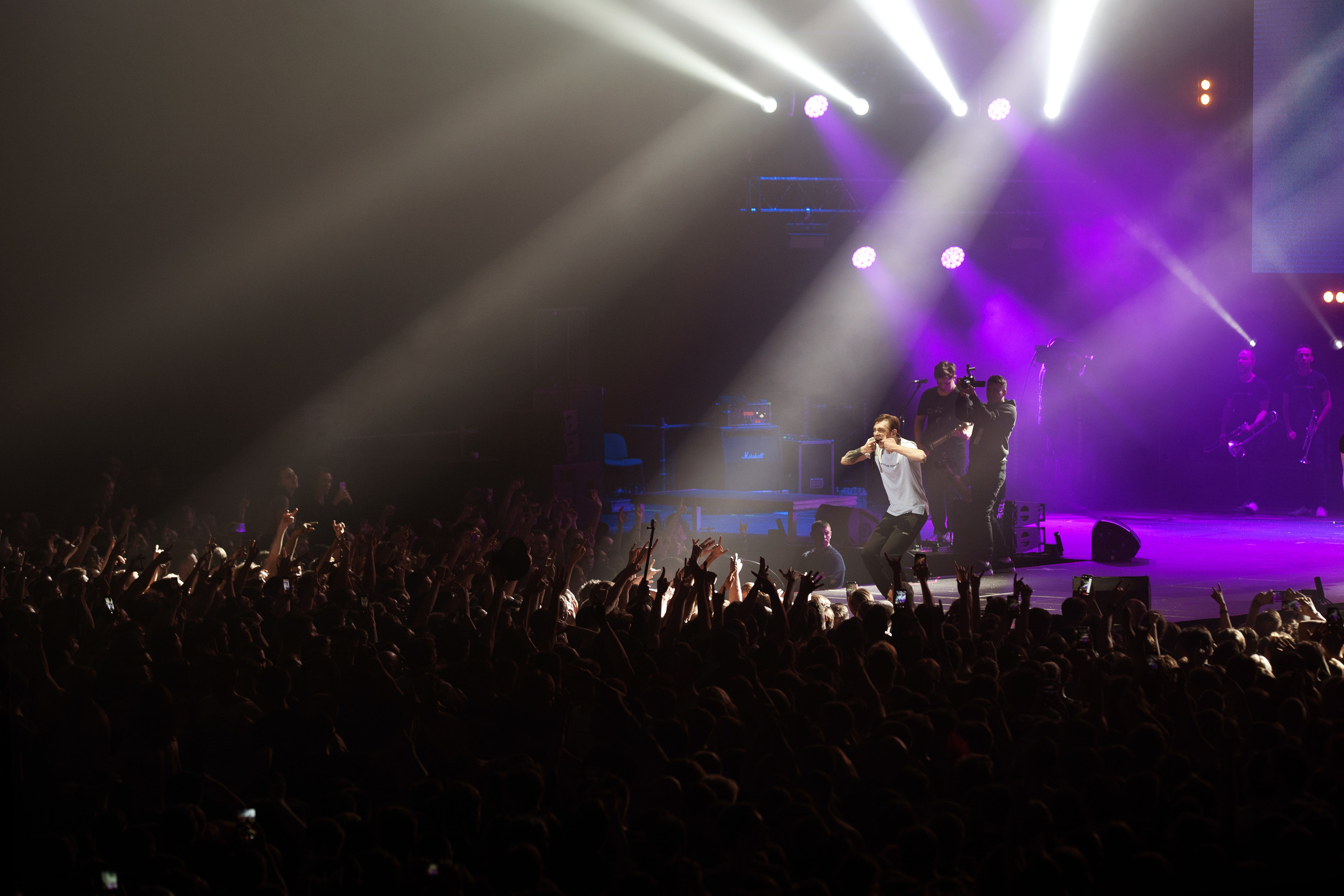 Порнофильмы. Концерт. Ваш семейный фотограф