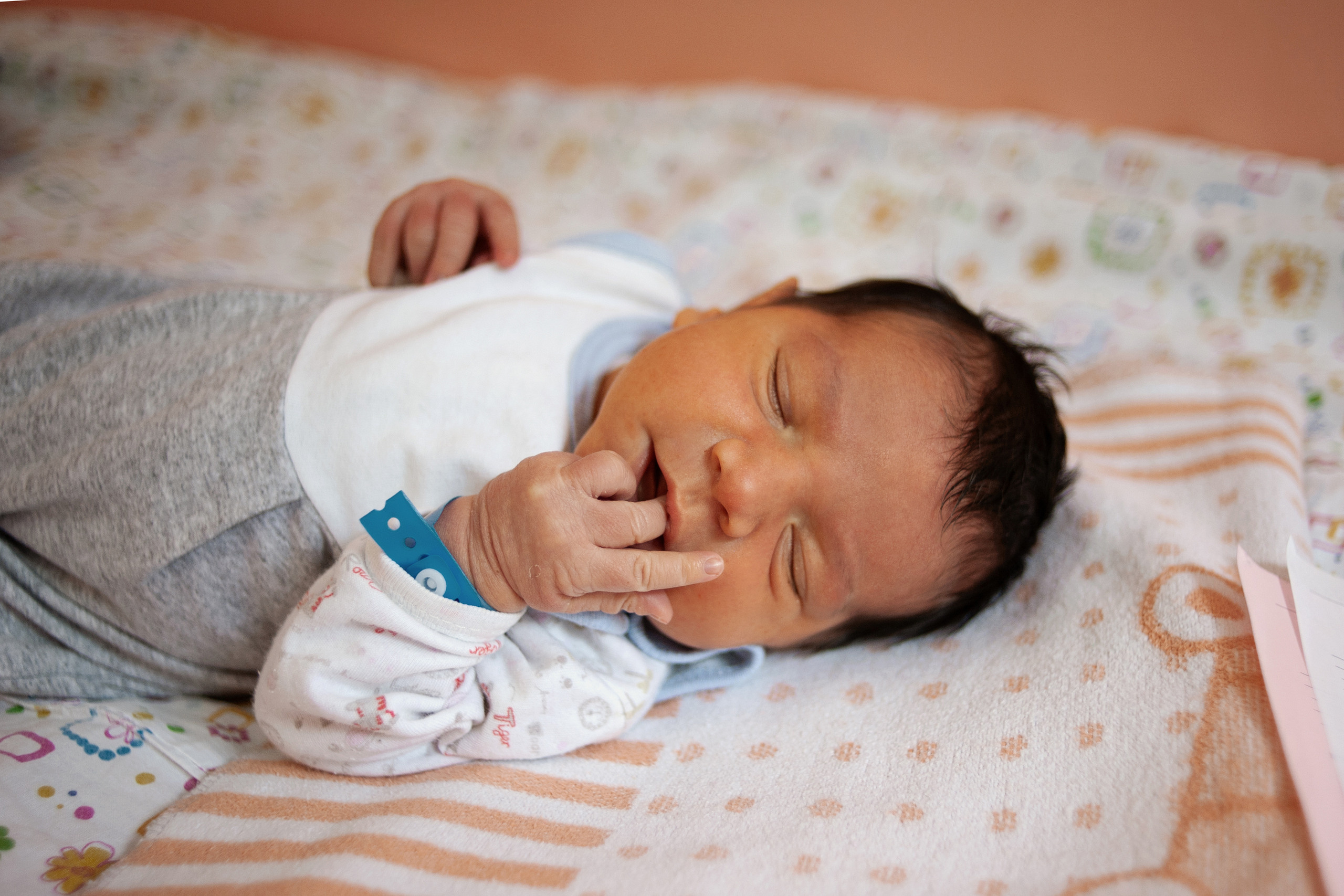 Выписка из роддома. Ваш семейный фотограф