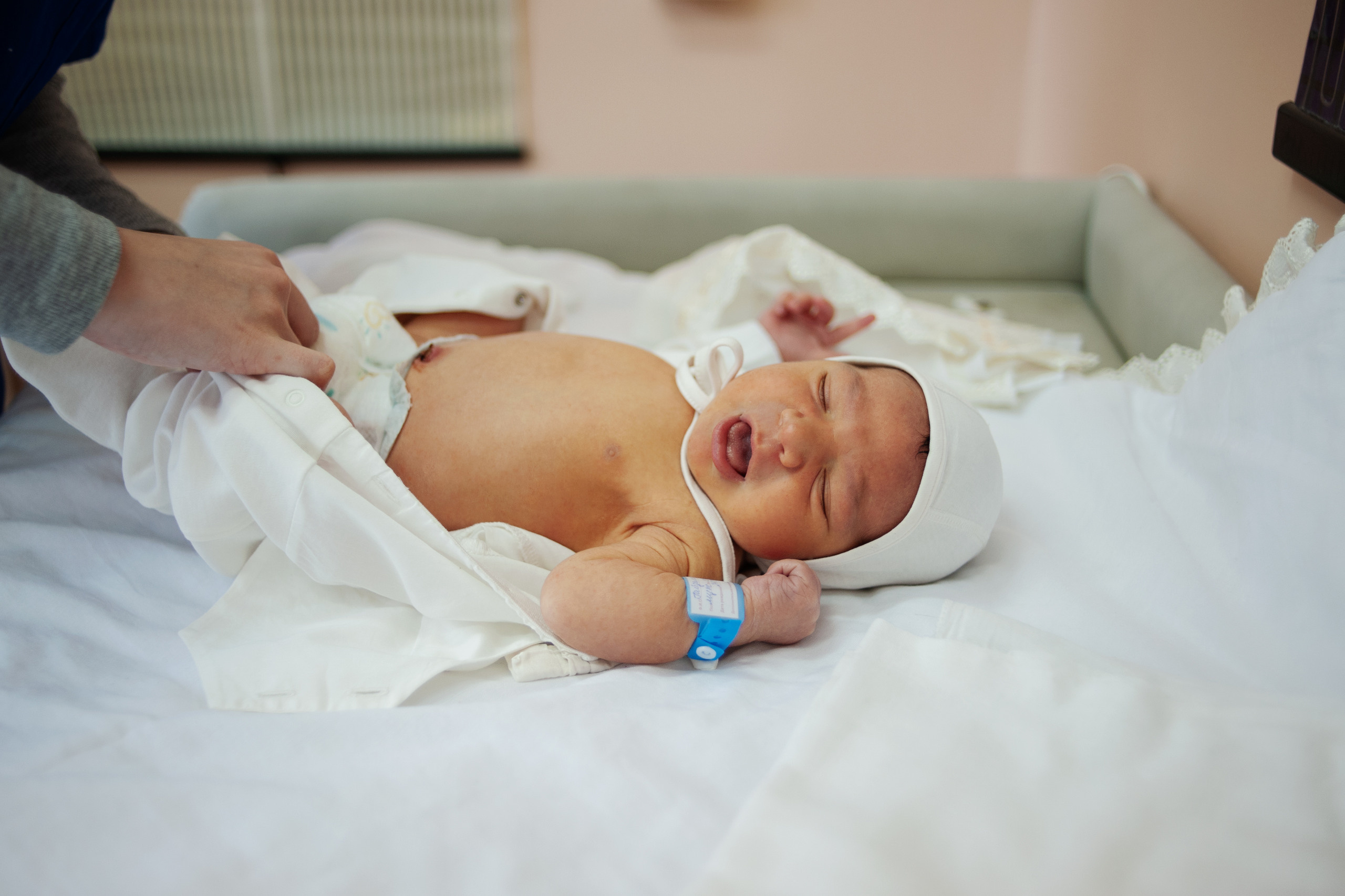 Выписка из роддома. Ваш семейный фотограф