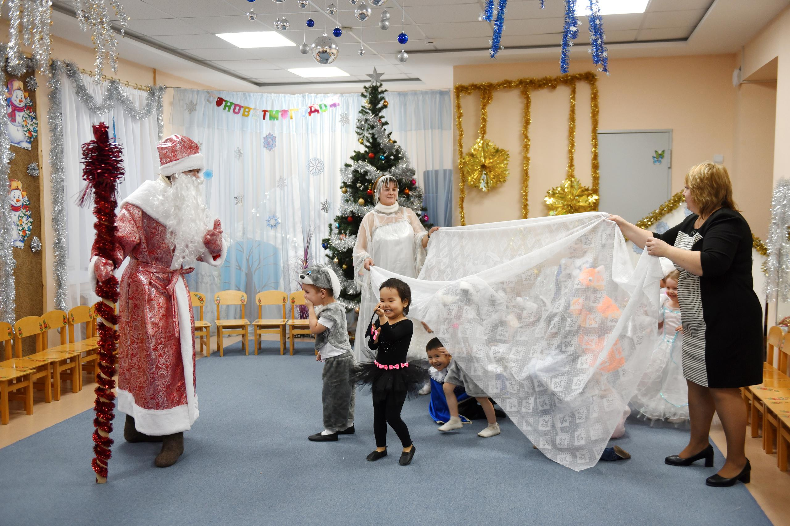 Утренник Новый год ДС. Ваш семейный фотограф