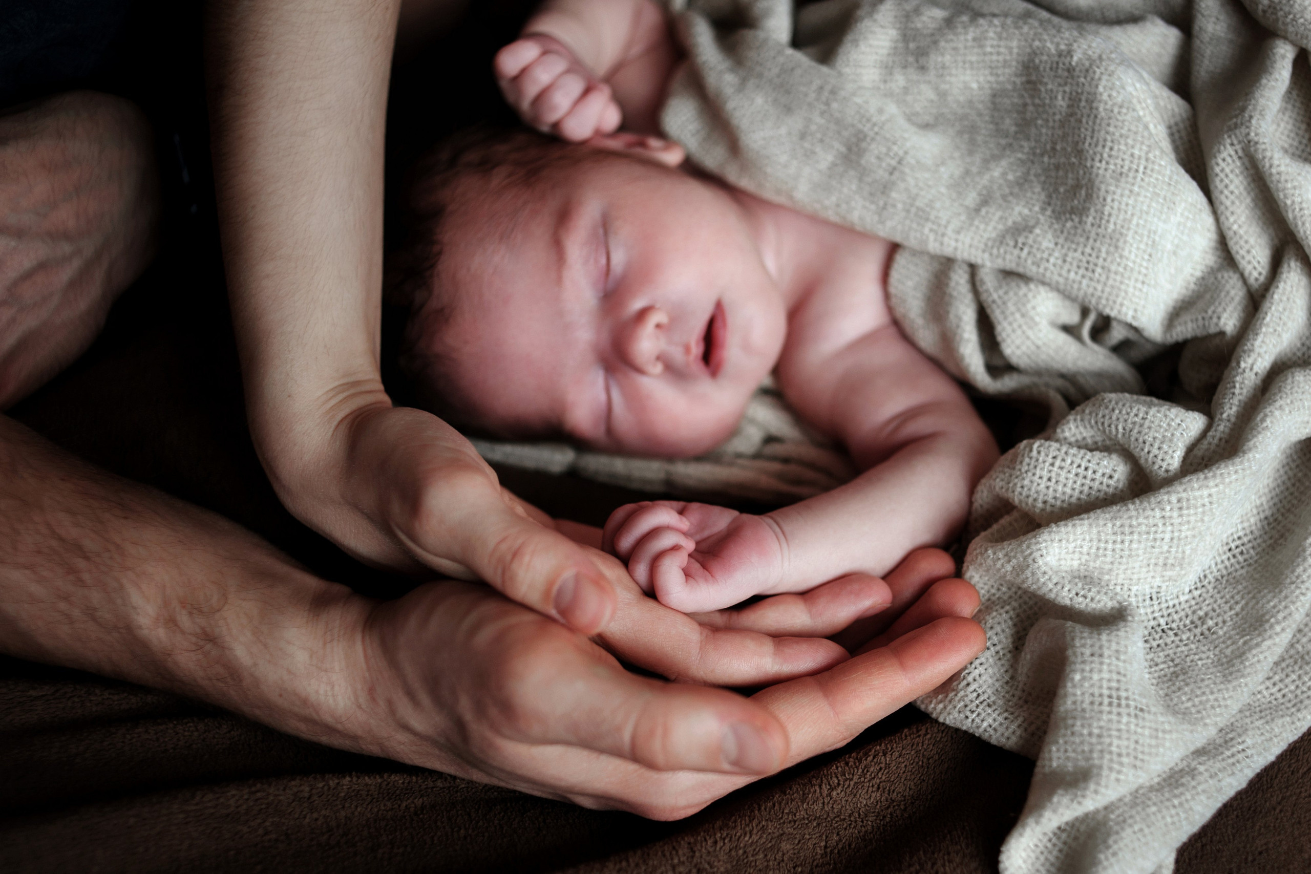 Привет, Максим. Ваш семейный фотограф