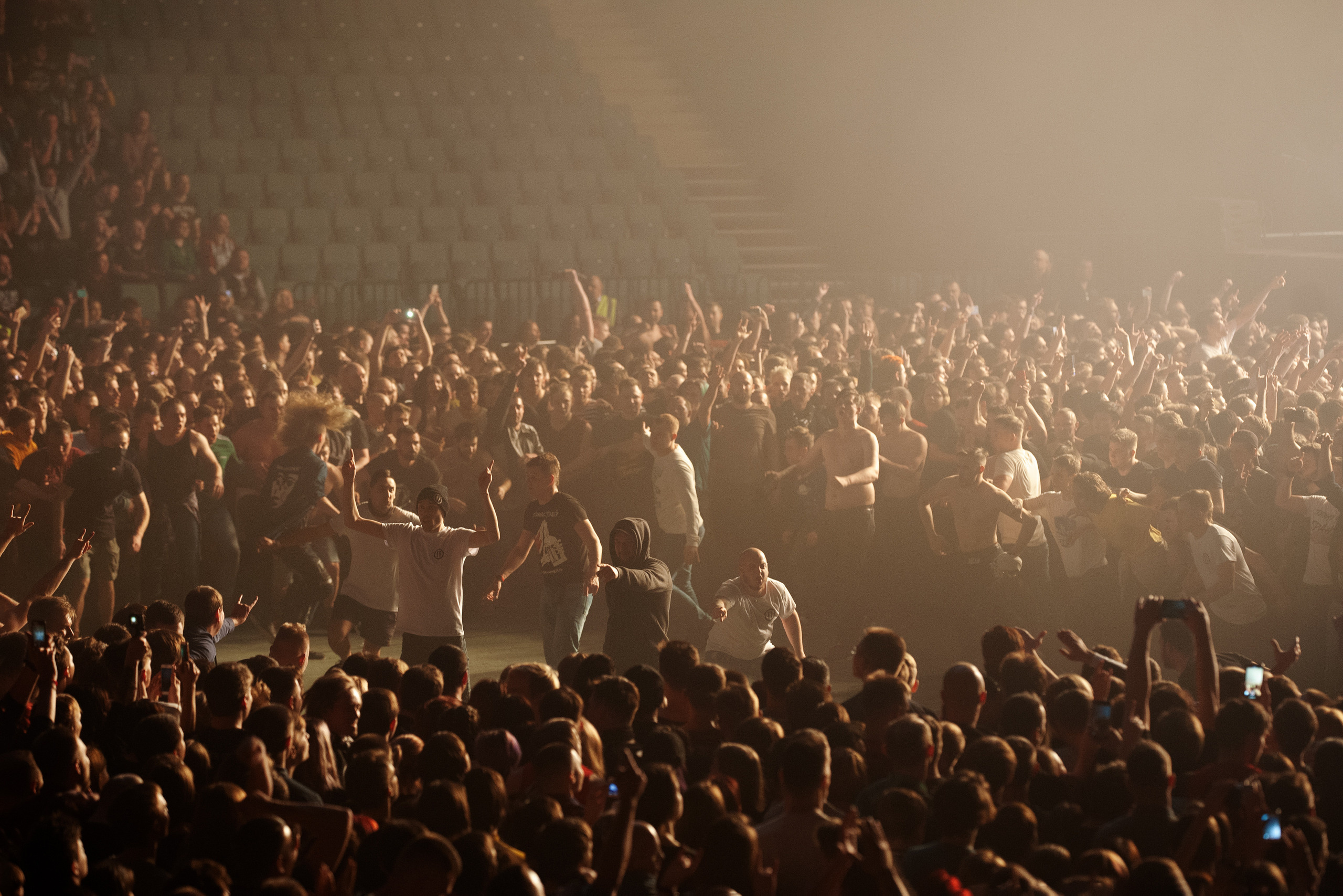 Порнофильмы. Концерт. Ваш семейный фотограф