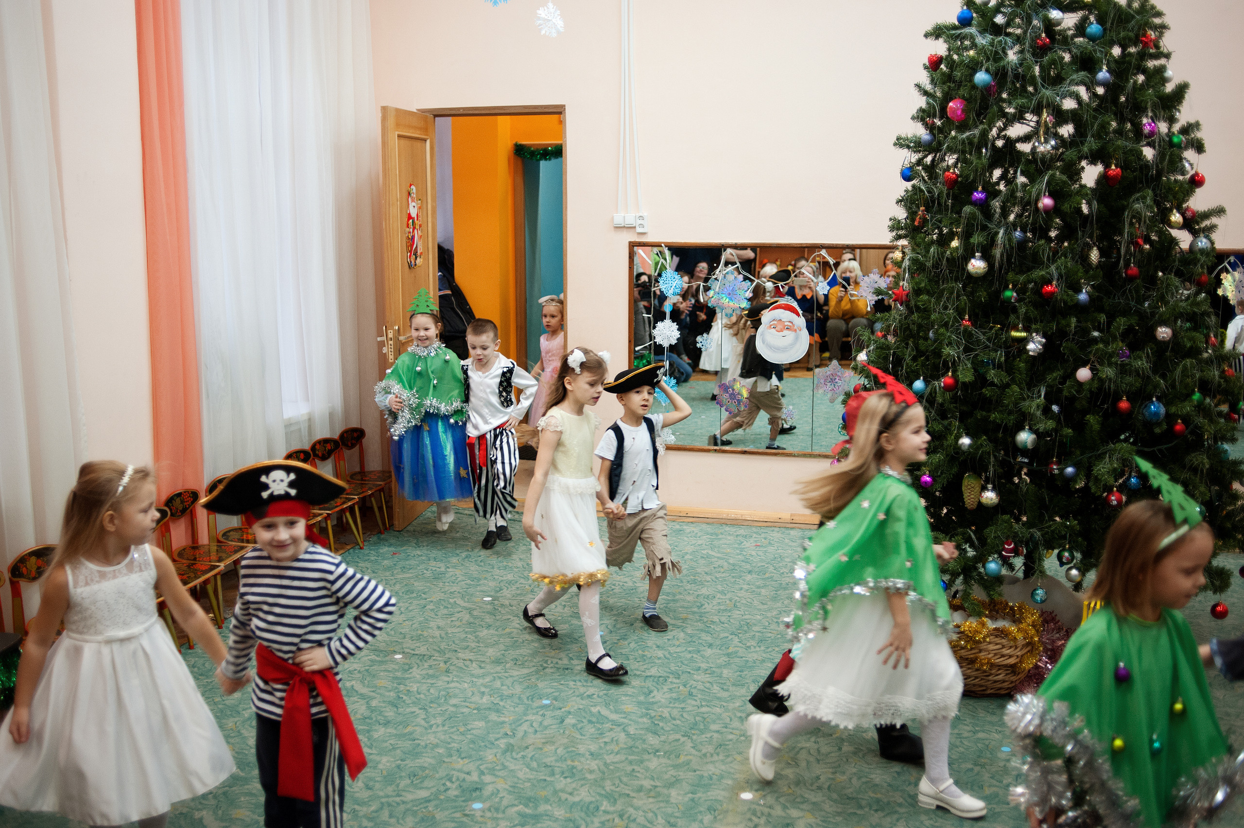 Утренник Новый год. Ваш семейный фотограф