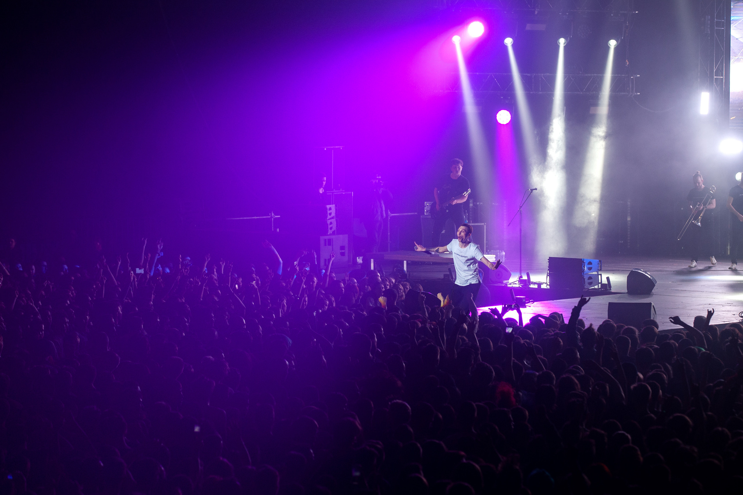 Порнофильмы. Концерт. Ваш семейный фотограф