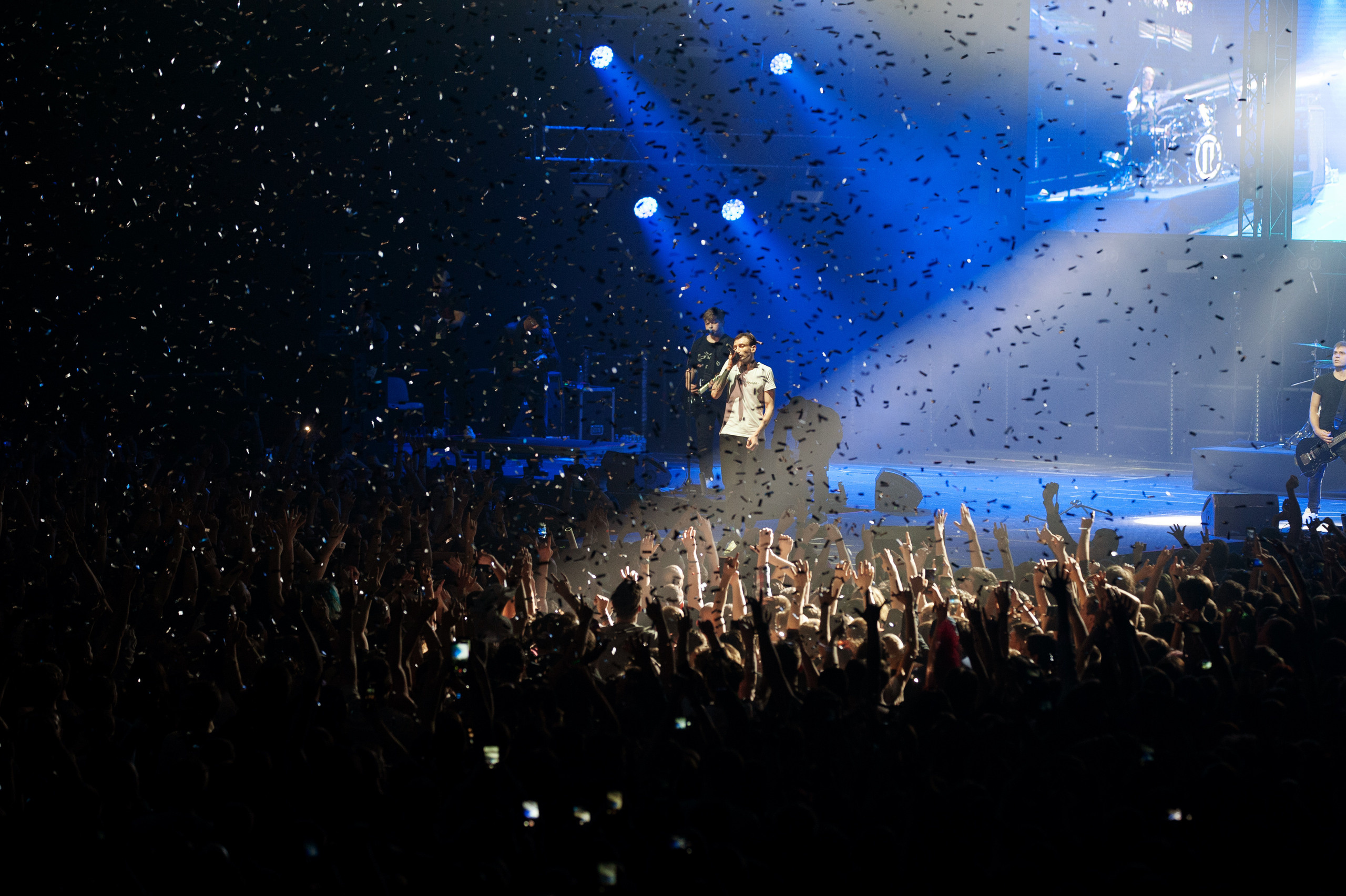 Порнофильмы. Концерт. Ваш семейный фотограф