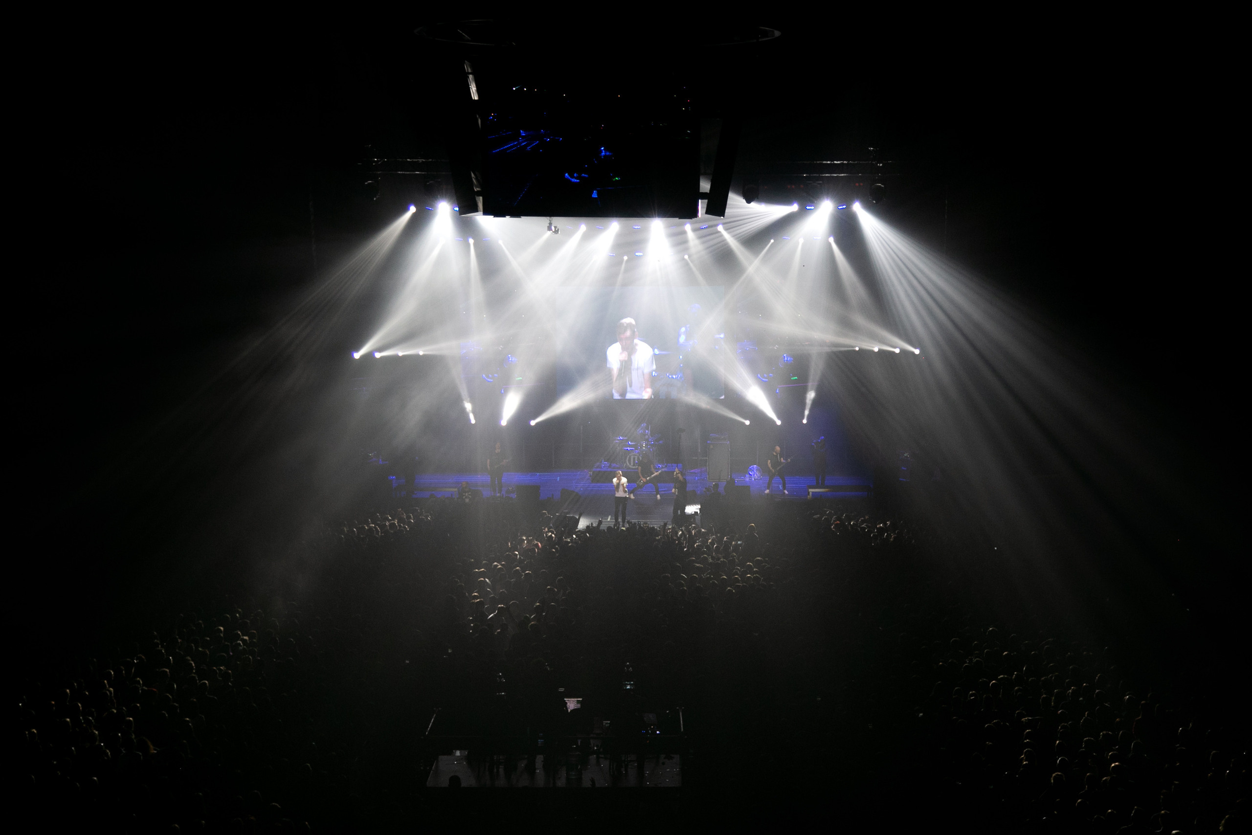 Порнофильмы. Концерт. Ваш семейный фотограф