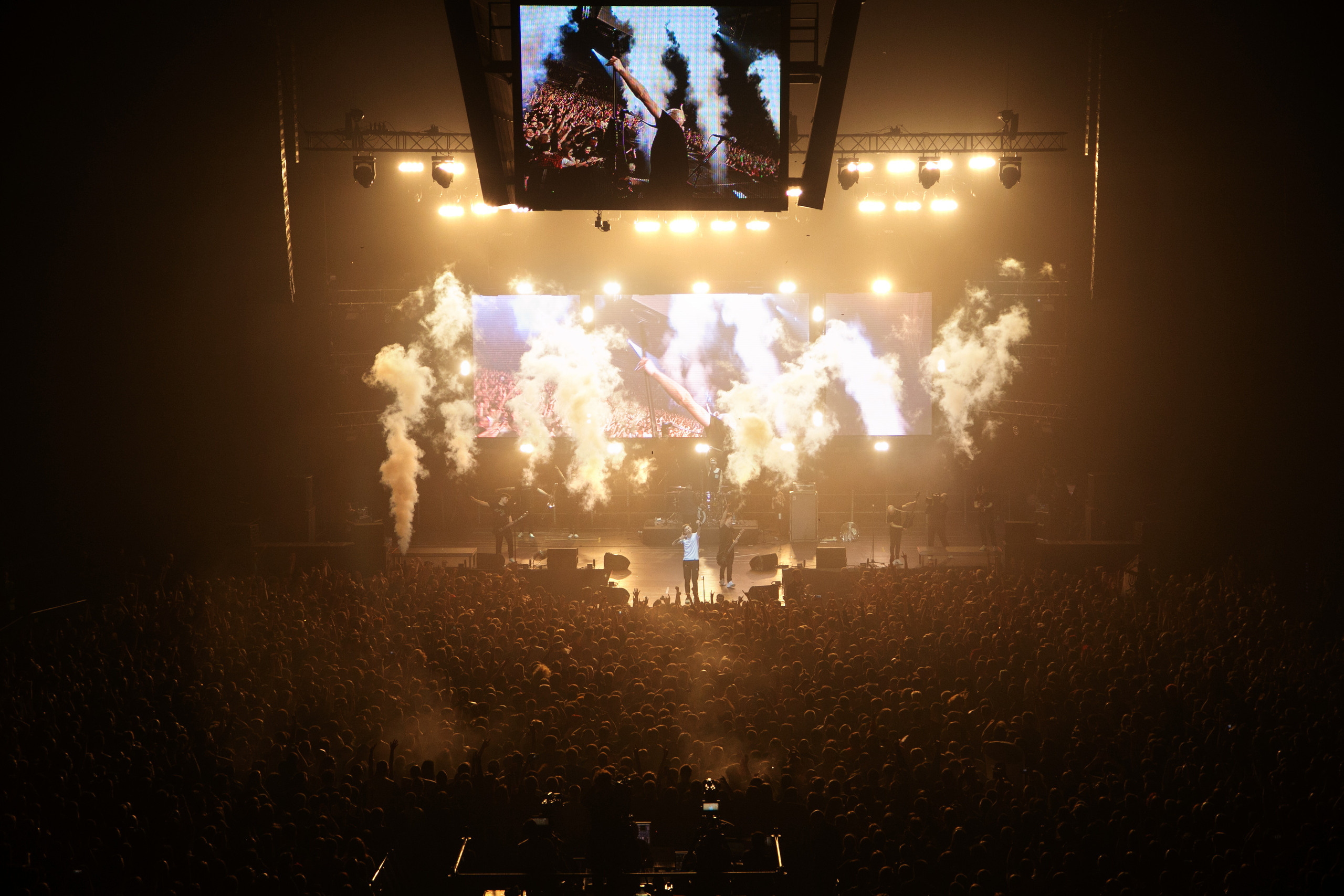 Порнофильмы. Концерт. Ваш семейный фотограф