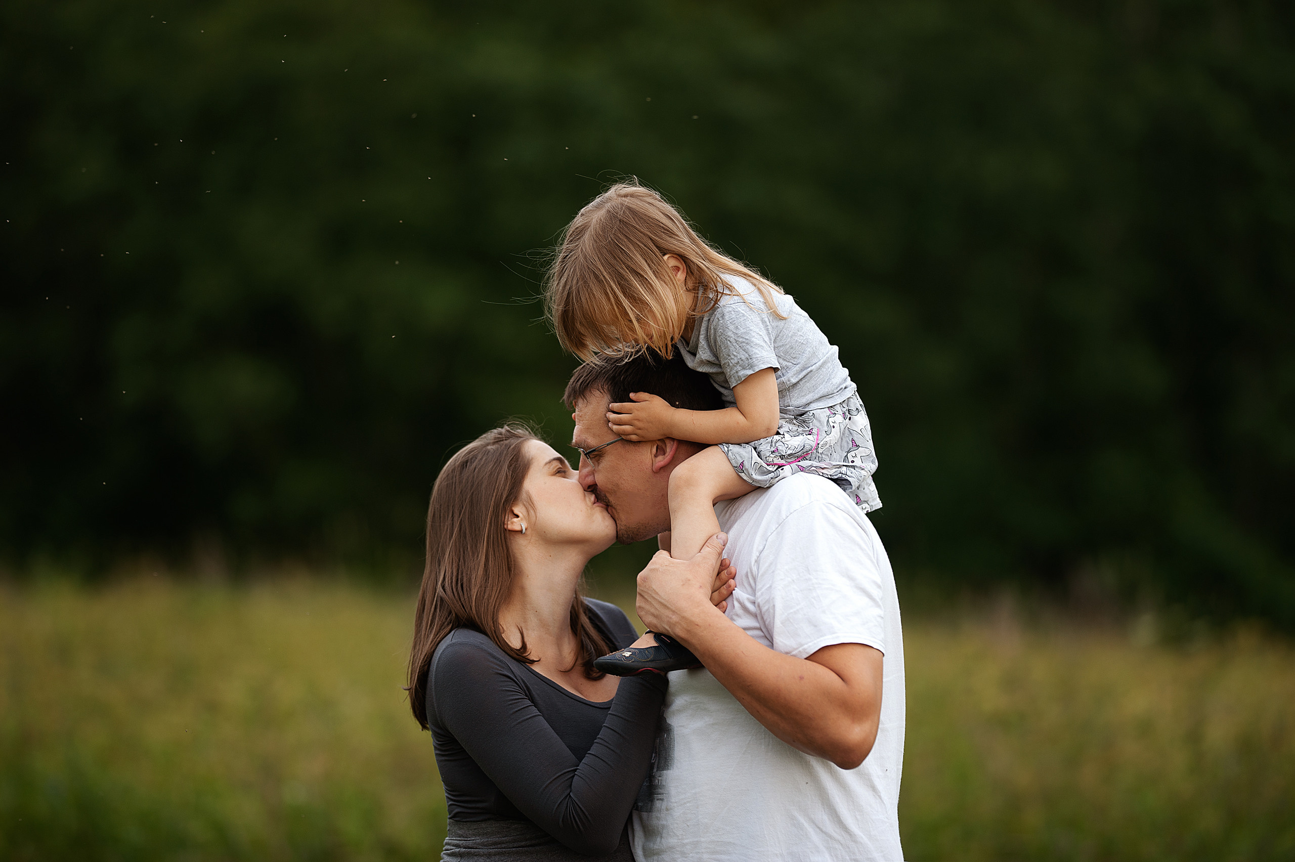 Поле. Семья. Ваш семейный фотограф